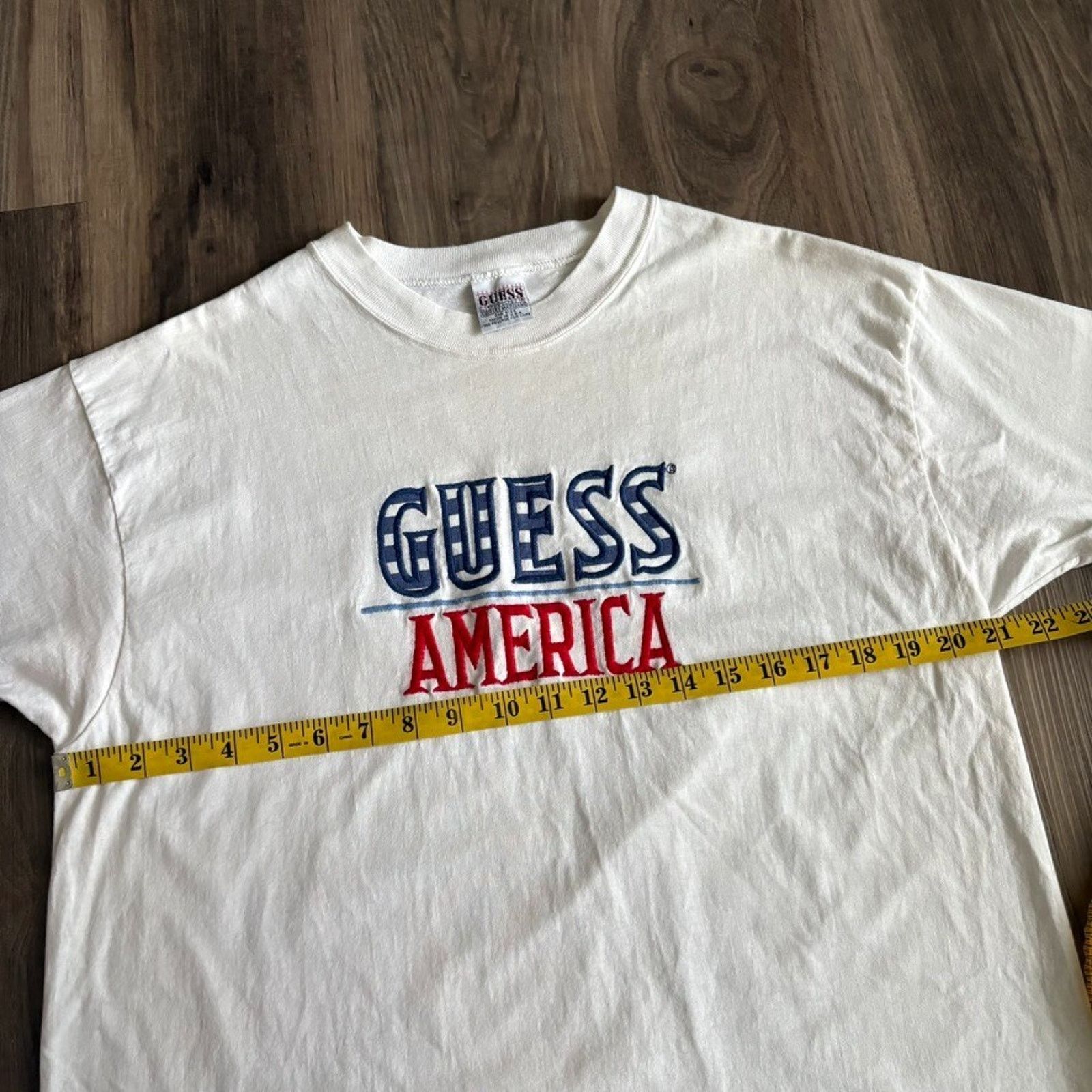 Guess Vintage Guess Jeans T-Shirt Men's Size M White 1990s America Size US M / EU 48-50 / 2 - 4 Thumbnail