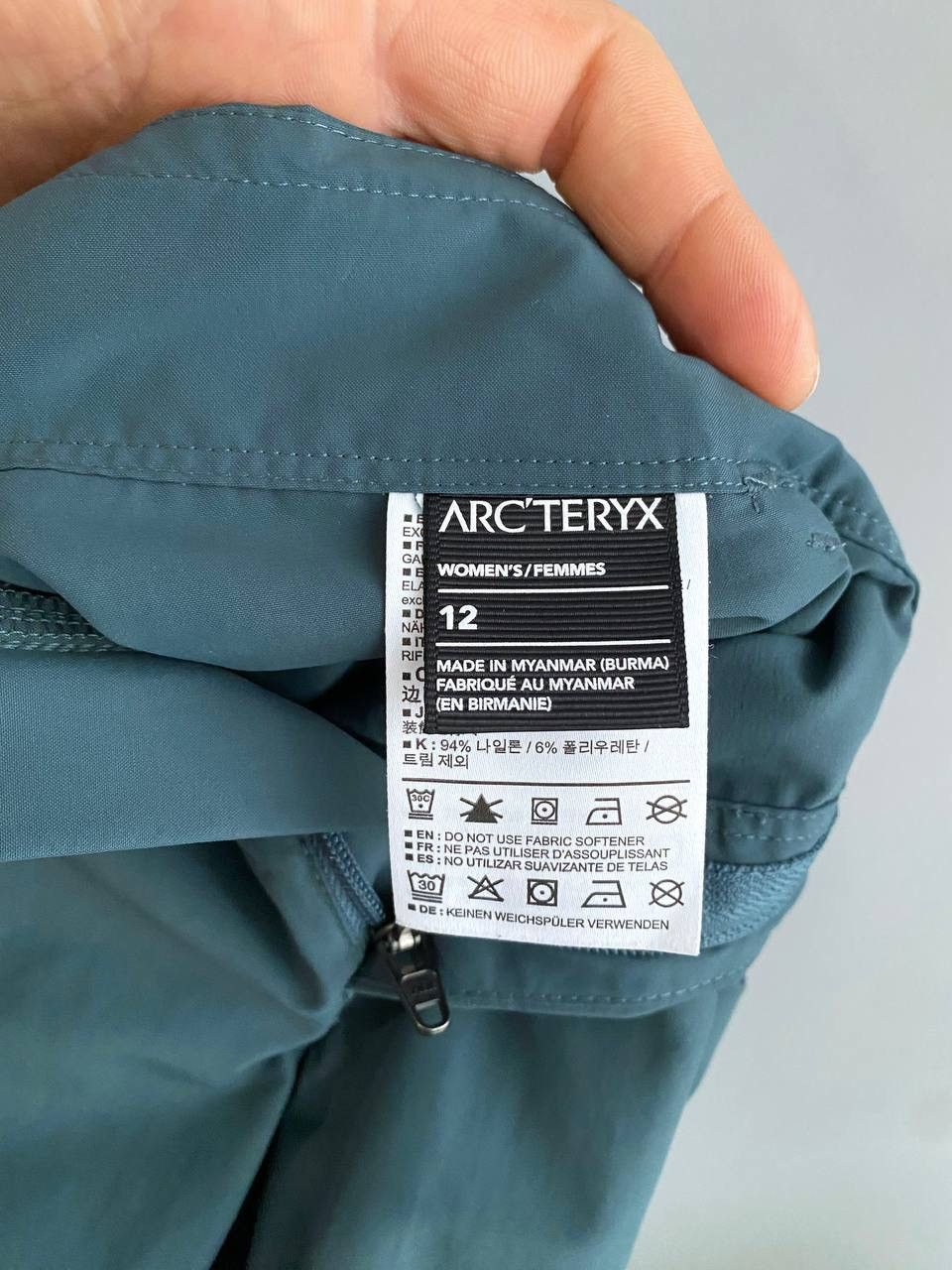 Arc'teryx Arc'teryx Creston 10,5 Women's Outdoor Hiking Short, Size 12 Size 30" / US 8 / IT 44 - 13 Thumbnail