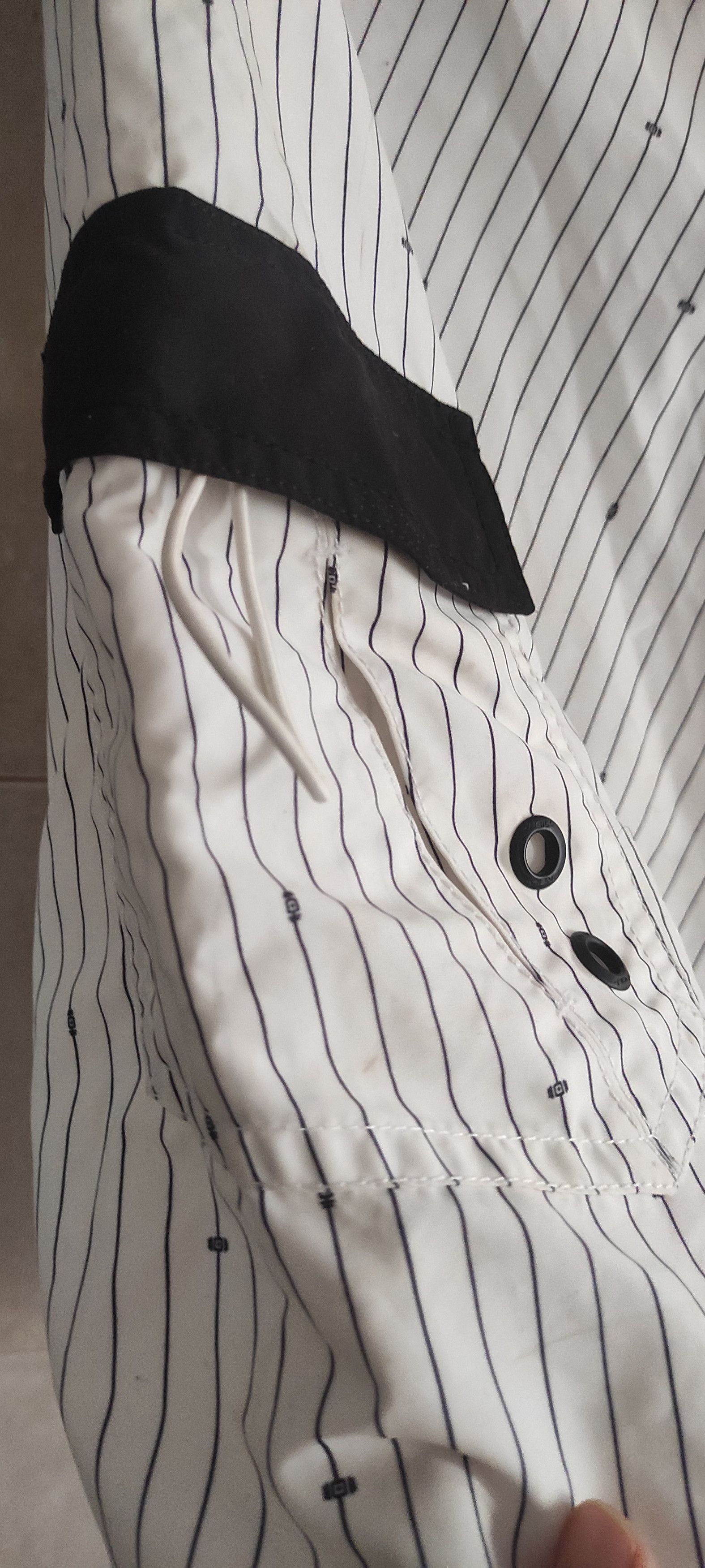 O'Neill O'Neill Mgi Logo Patch Board Mens Shorts White Size 33 Size US 33 - 3 Thumbnail