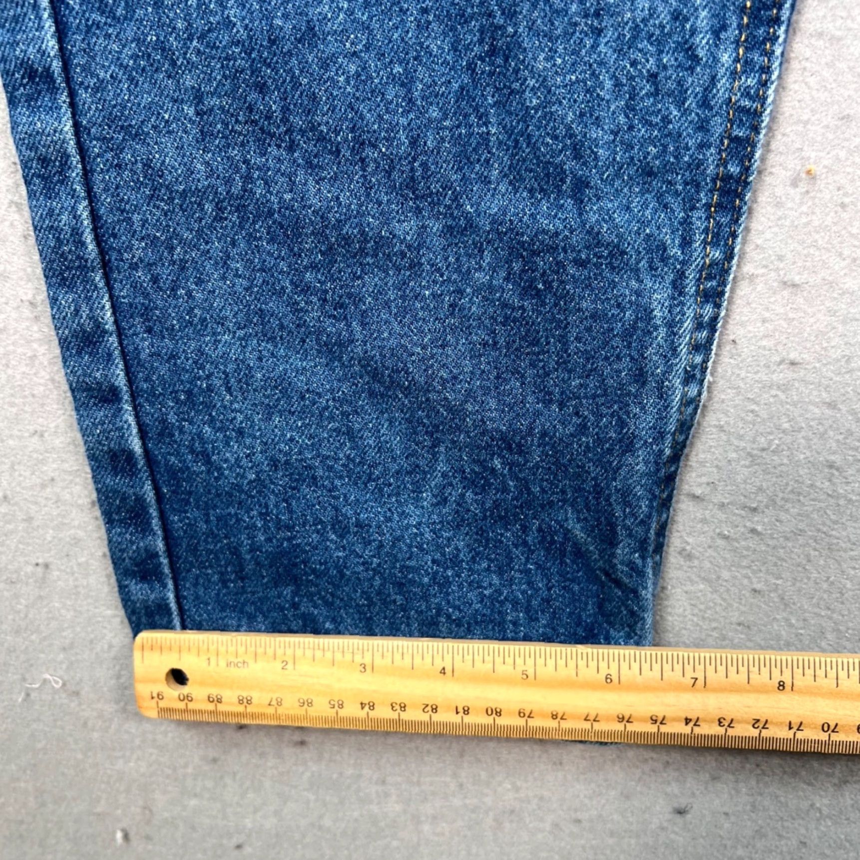 Carhartt VINTAGE Carhartt Mens Jeans 29 x 30 Relaxed Denim Blue 5-Pocket Straight Regular Inseam 30 Mens Jeans Blu Carhartt Denim Jeans Size US 29 - 7 Thumbnail