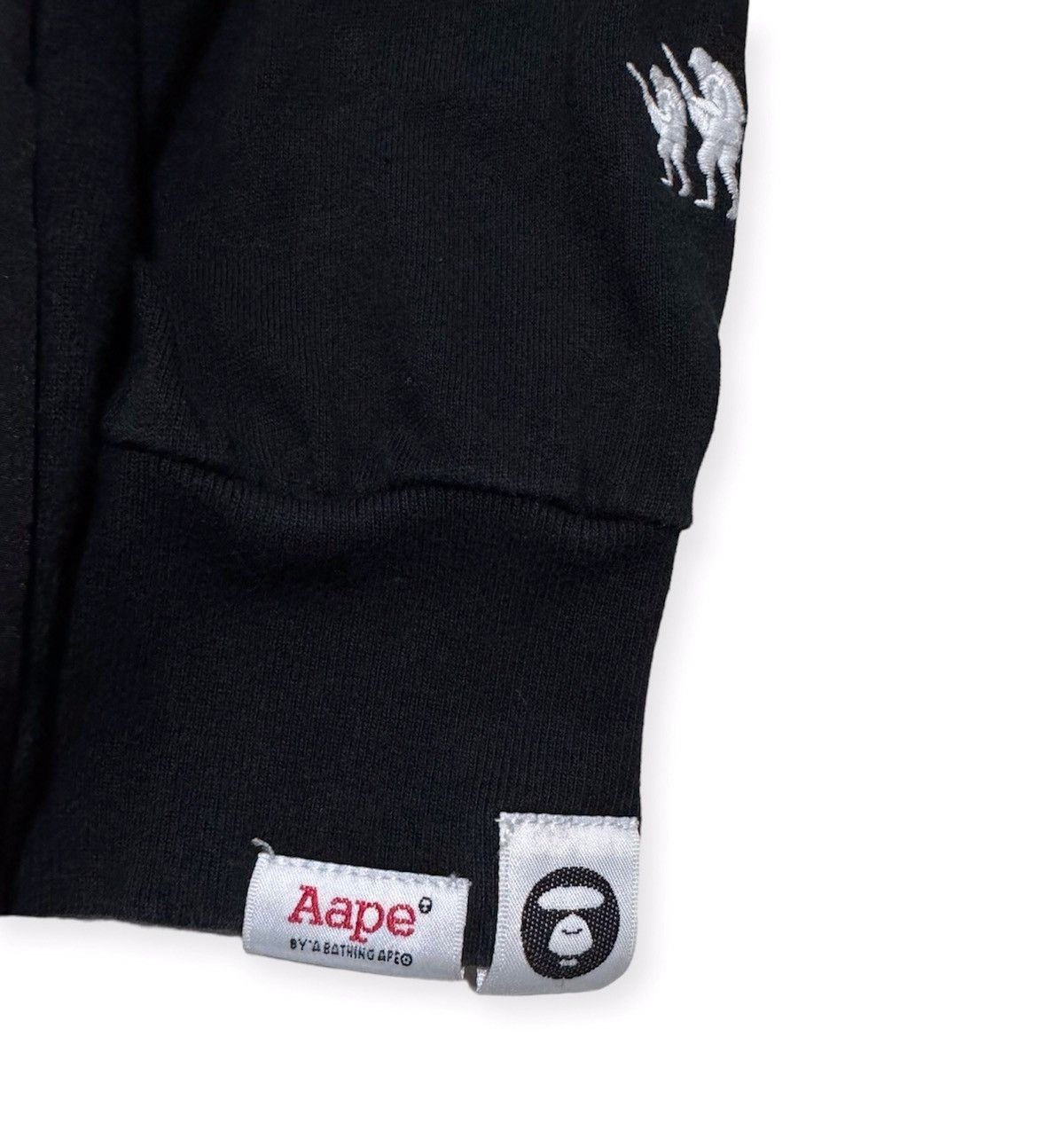 Aape Crewneck Cargo LS T-Shirt Size US XL / EU 56 / 4 - 7 Thumbnail