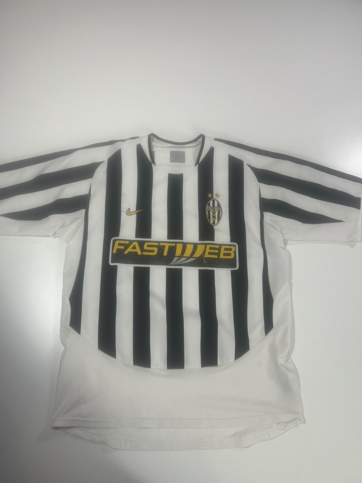 Nike VINTAGE 2003 / 2004 NIKE JUVENTUS FOOTBALL SHIRT LARGE / XL Size US L / EU 52-54 / 3 - 1 Thumbnail