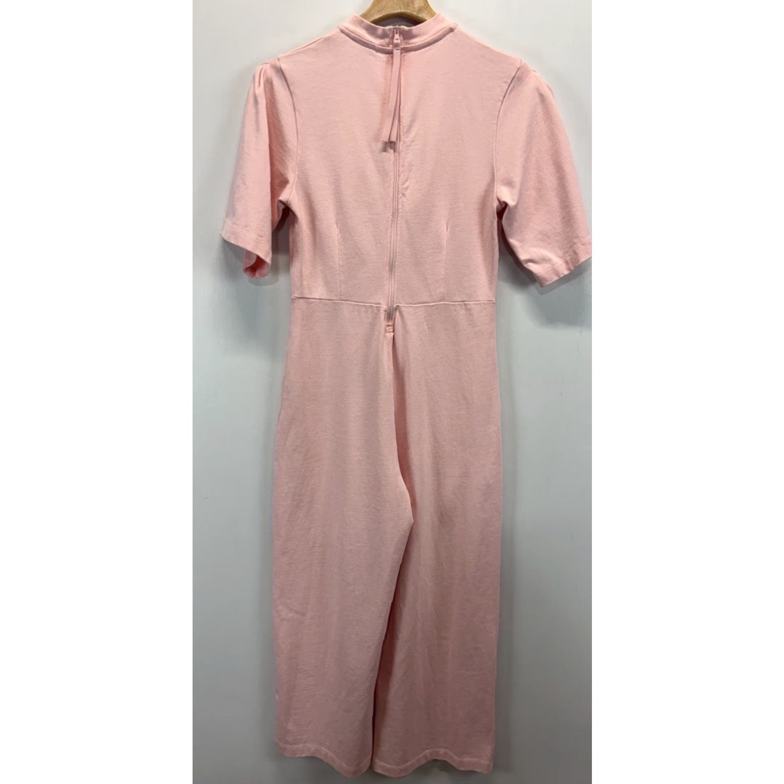 Nike VINTAGE Nike NSW One Piece Jumpsuit Women’s Small Pink Crop Back Zip Swoosh Embroidered Size 28" / US 6 / IT 42 - 5 Thumbnail