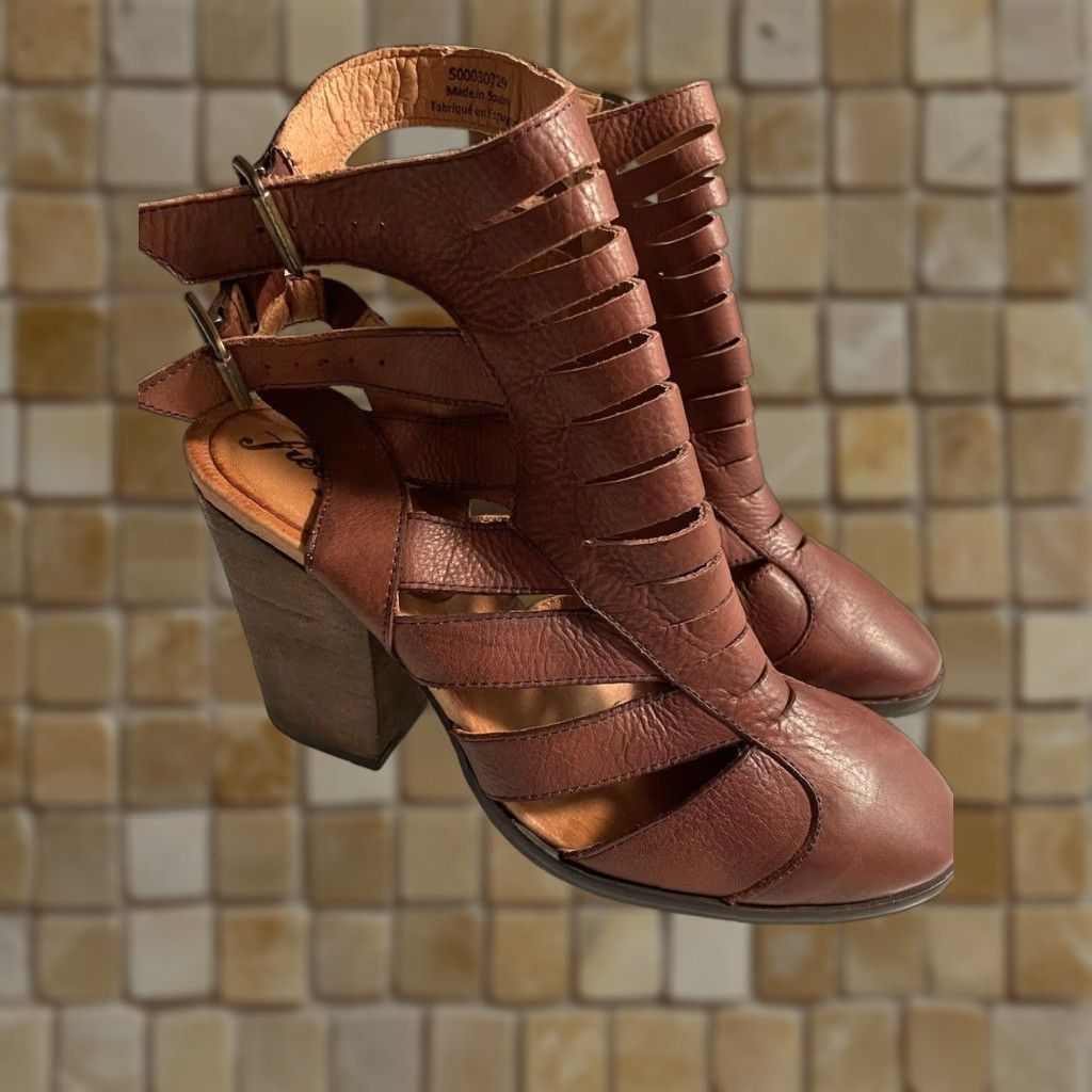 Free People Hayes Bootie Heel Shoes Size 39 Brown Leather Ankle Boots With Buckle Straps Womens