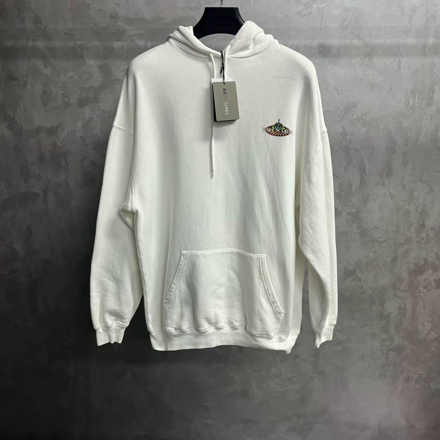 Balenciaga Balenciaga Wool Printed White Hoodie XS Men Size US XS / EU 42 / 0 - 1 Thumbnail