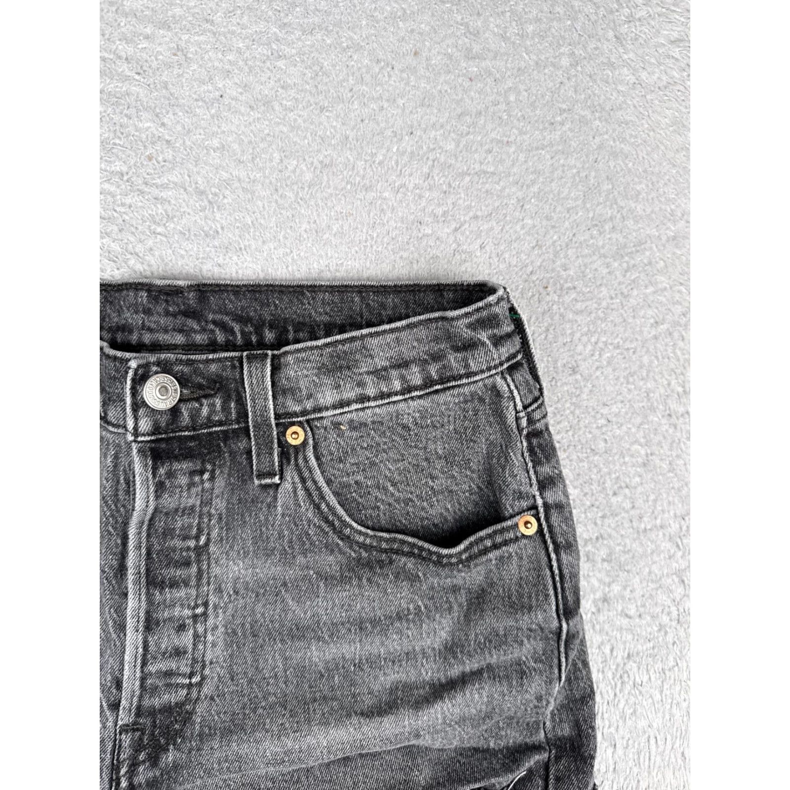 Levi's Levis Shorts Womens 28 Black Gray High Rise Denim Cutoff Button Fly Fray Hem Size 28" / US 6 / IT 42 - 5 Thumbnail
