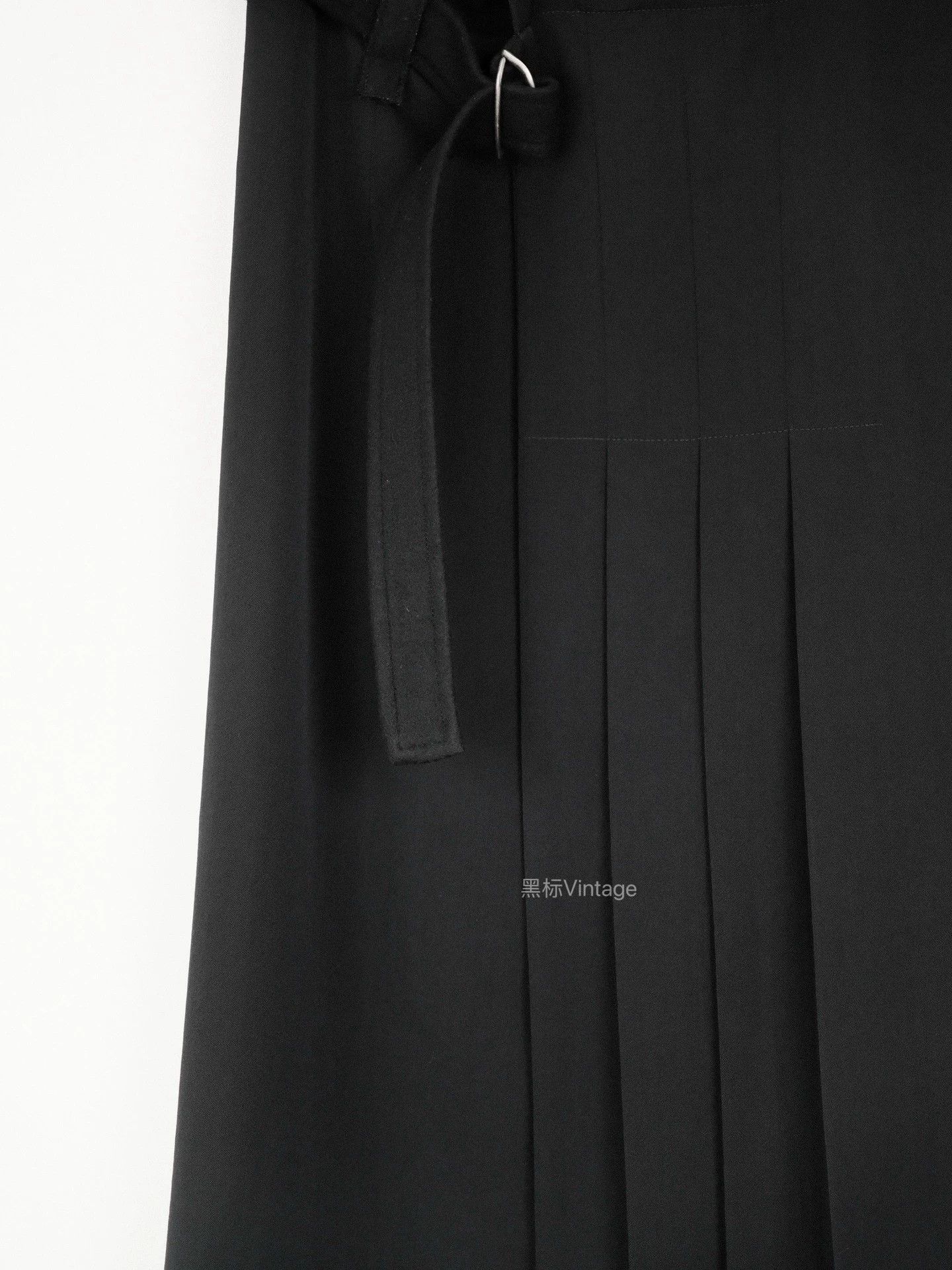Yohji Yamamoto Yohji Yamamoto 00aw Vintage Pleated Wrap Dress Women's Size 28" / US 6 / IT 42 - 4 Thumbnail