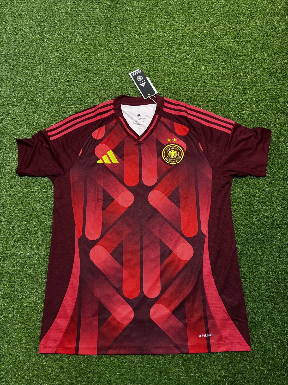 Adidas adidas Germany 2025 Away Soccer Jersey Size Large New Size US L / EU 52-54 / 3 - 1 Thumbnail
