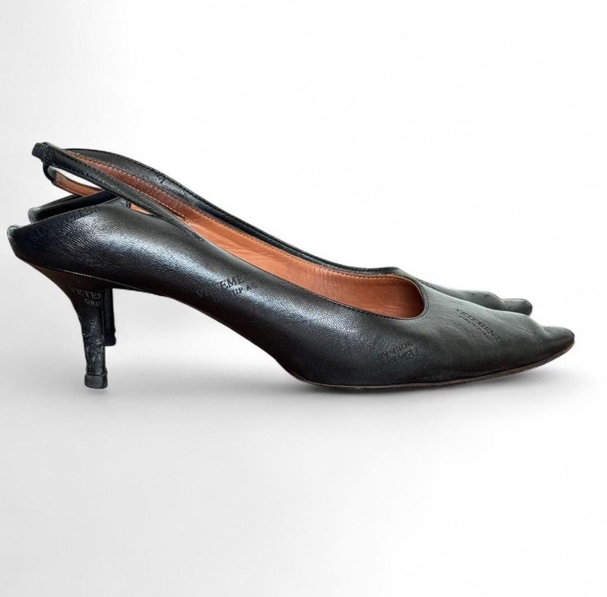 Vetements Vetements kitten heel black pumps Size US 9 / IT 39 - 2 Thumbnail
