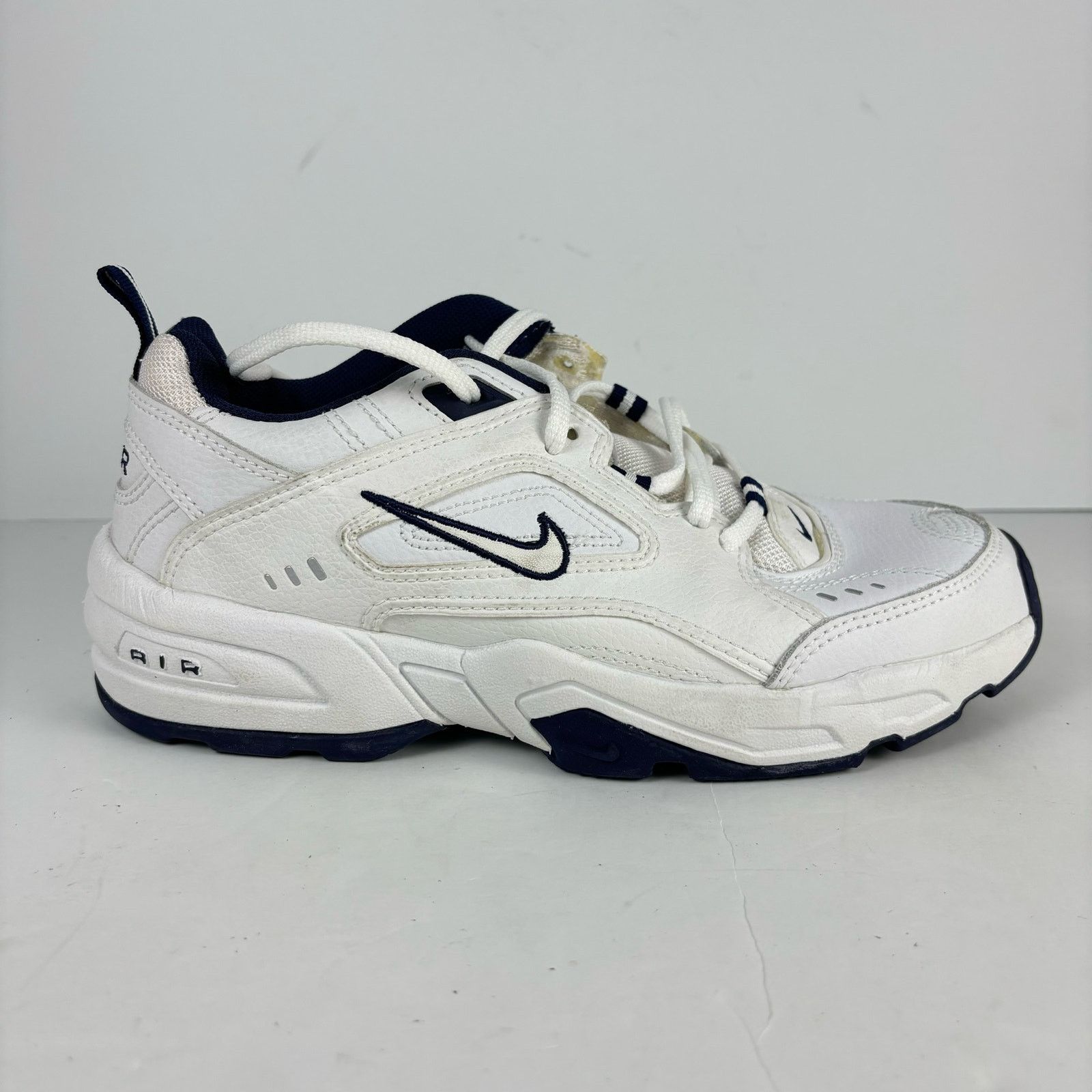 Nike VTG OG Nike Air Monarch 2002 Y2K retro sneakers mens size 8 Size US 8 / EU 41 - 1 Thumbnail