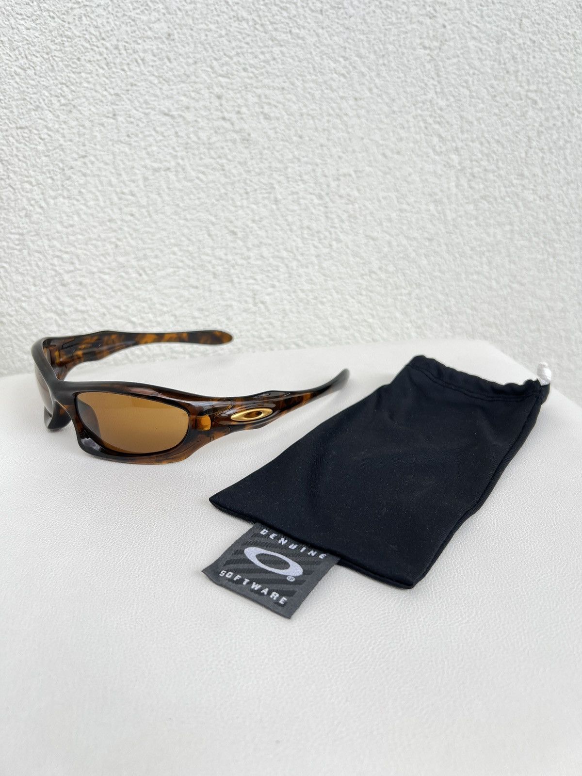 archive oakley tortoiseshell monster dog