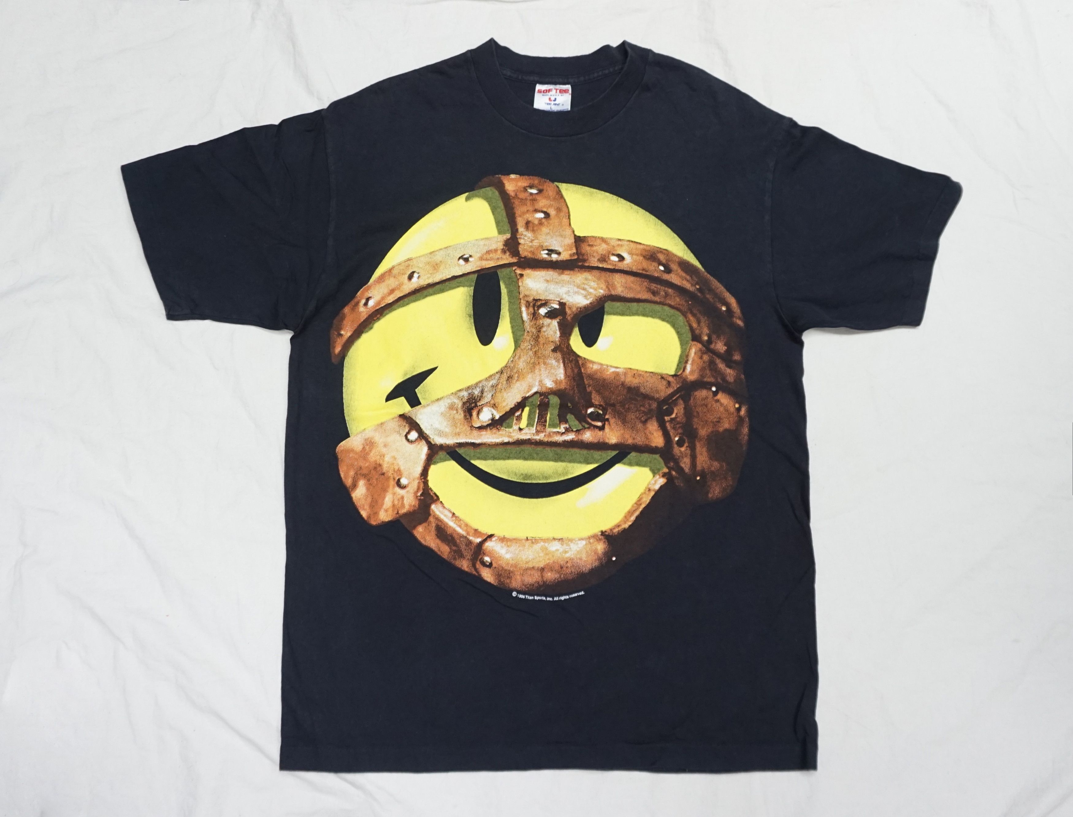 Vintage × WWE 90