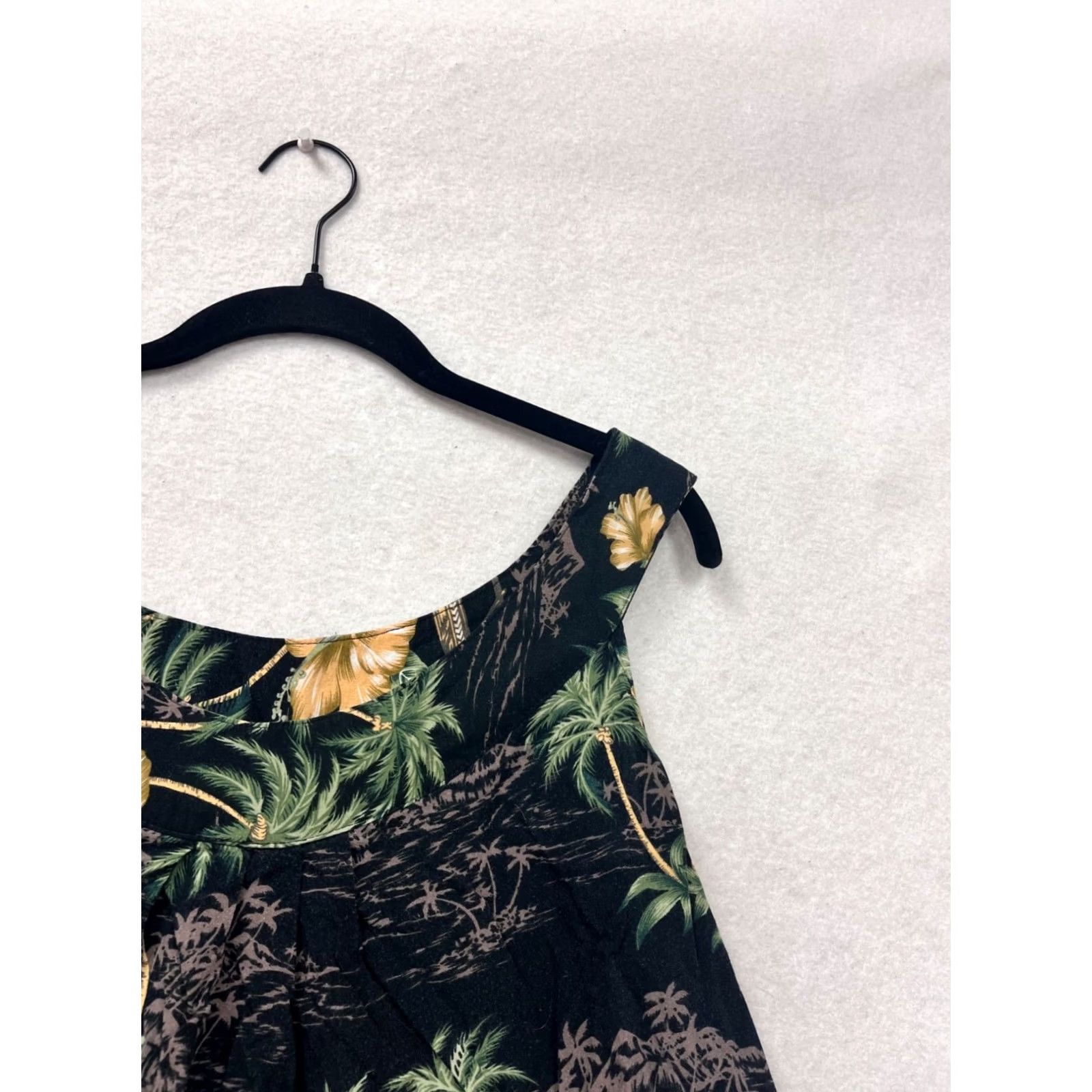 ALOHAS VINTAGE Aloha Hut Hawaiian Floral Sleeveless Tank Top L Women Black Hawaiin Floral Rayon 90s 00s Womens L Size L / US 10 / IT 46 - 6 Thumbnail