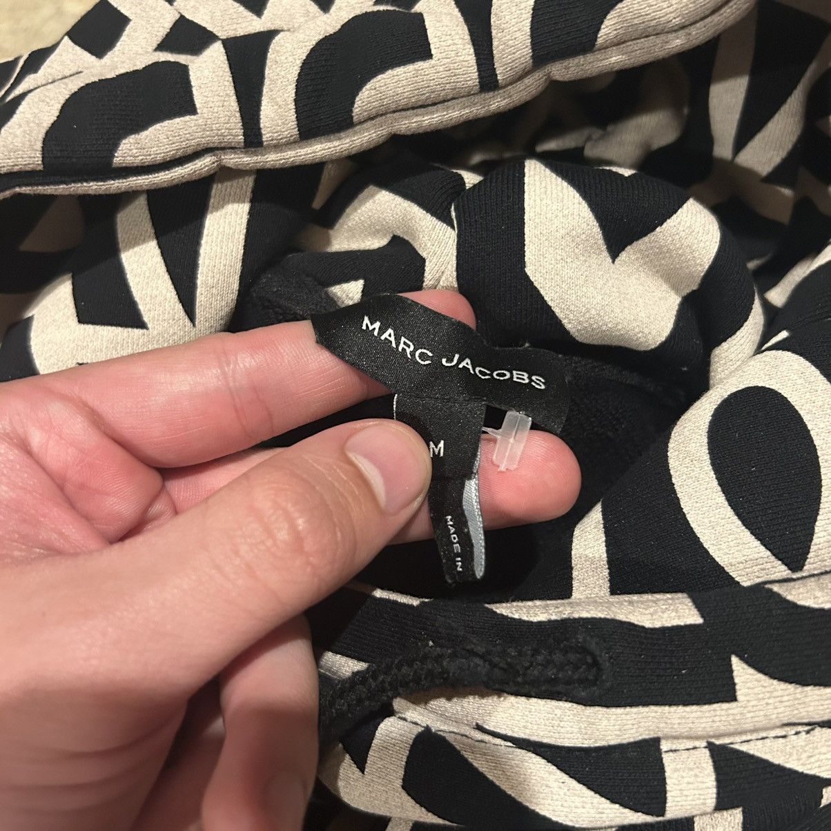 Marc Jacobs Marc Jacobs Monogram Print Oversized Hooded Sweatshirt Size US M / EU 48-50 / 2 - 6 Thumbnail