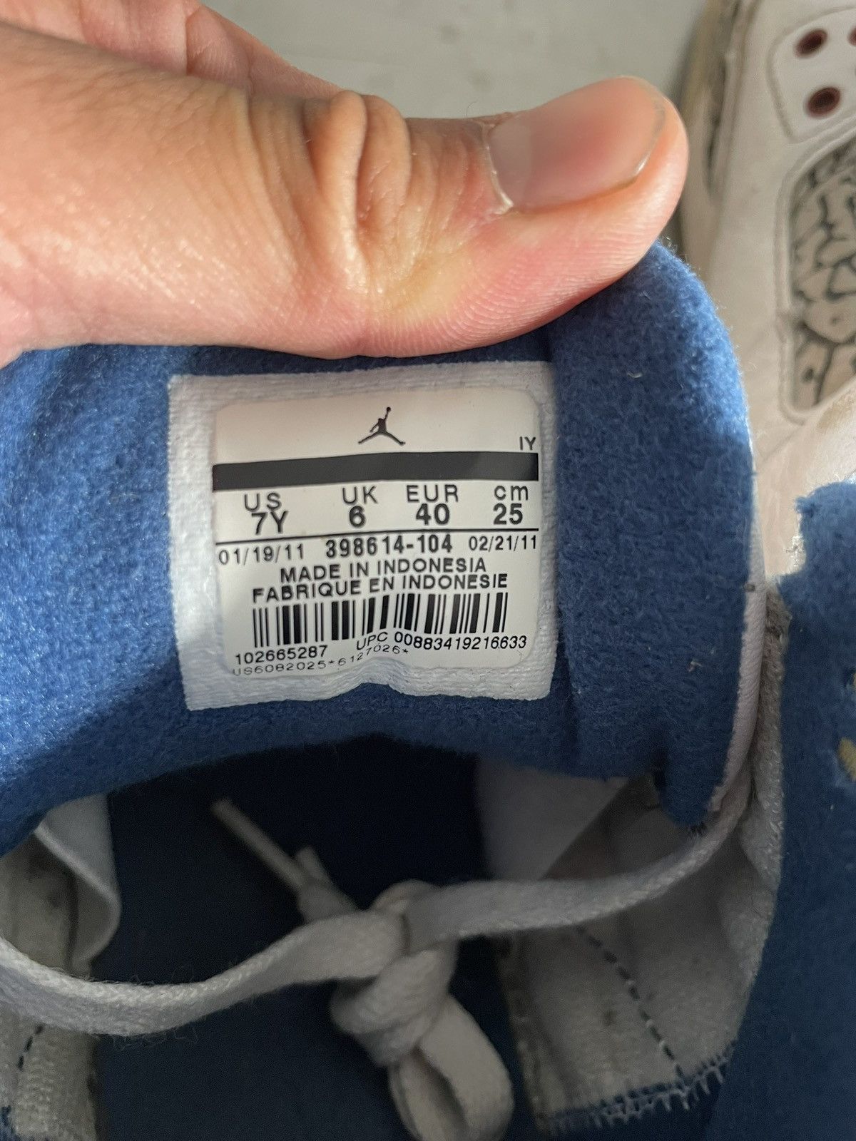 Jordan Brand Air Jordan III 3 Retro 2011 True Blue Size 7Y Size US 7 / EU 40 - 6 Thumbnail