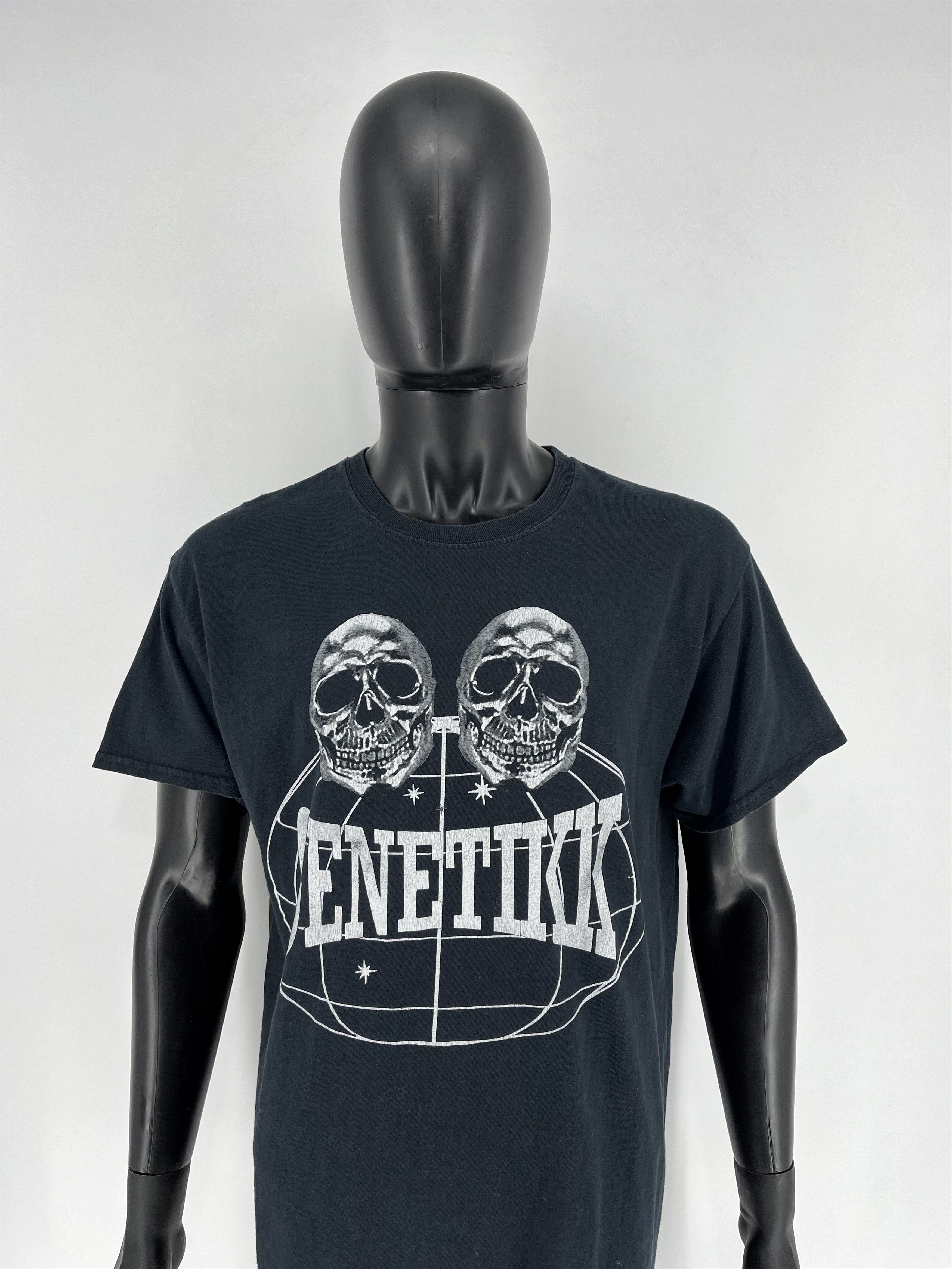 Band Tees Vintage Y2k Genetikk Hip Hop Band Germany Rare Tee OG Size US L / EU 52-54 / 3 - 1 Thumbnail