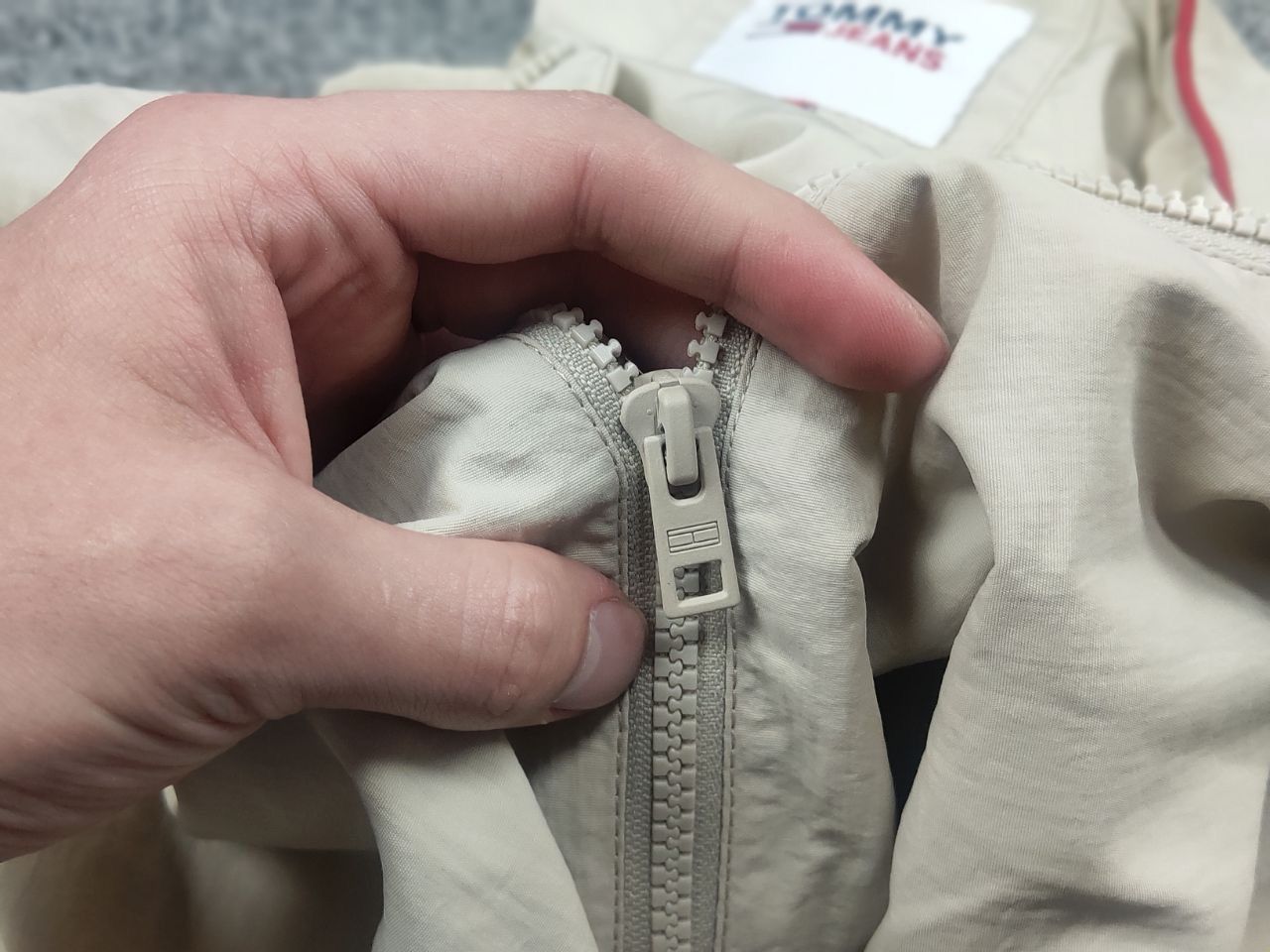 Tommy Hilfiger Tommy Hilfiger essential casual bomber Beige Zip Jacket Size US XL / EU 56 / 4 - 13 Thumbnail