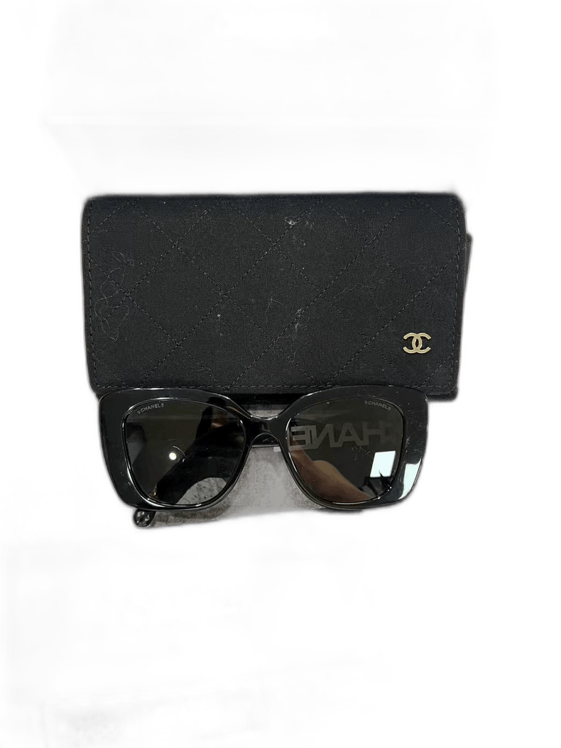 Chanel Chanel Sunglasses with Case, Like New Condition -2505 Size ONE SIZE - 1 Thumbnail