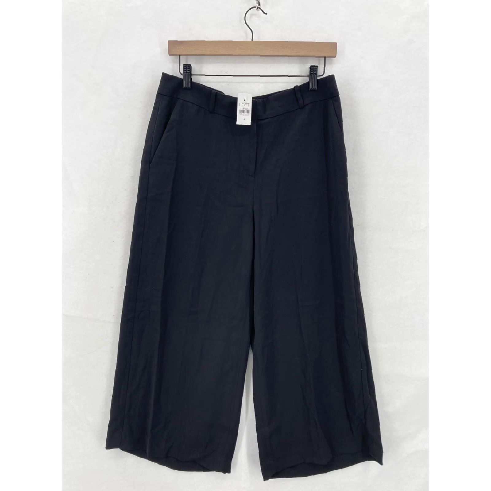 Loft LOFT Ann Taylor Culottes Pants Womens 4 Black Cropped Wide Leg Work Dress Office Dress Pants Cropped Wide-Leg Size 27" / US 4 / IT 40 - 2 Thumbnail