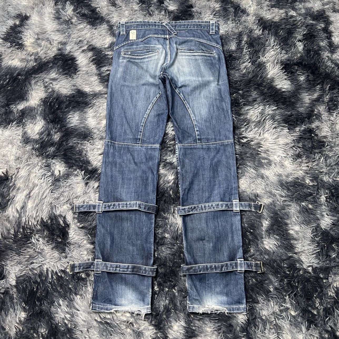 Japanese Brand Nuestro Collection Distressed Denim Cargo Pants Size US 30 / EU 46 - 2 Thumbnail