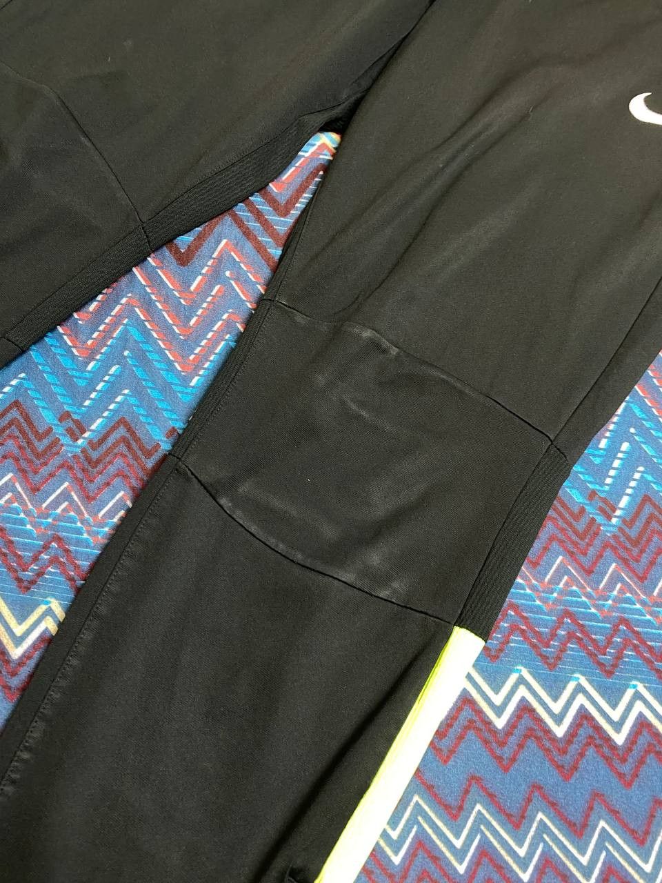 Nike 🔥Vintage Style Nike Track Pants Black 🔥 Size US 36 / EU 52 - 8 Thumbnail