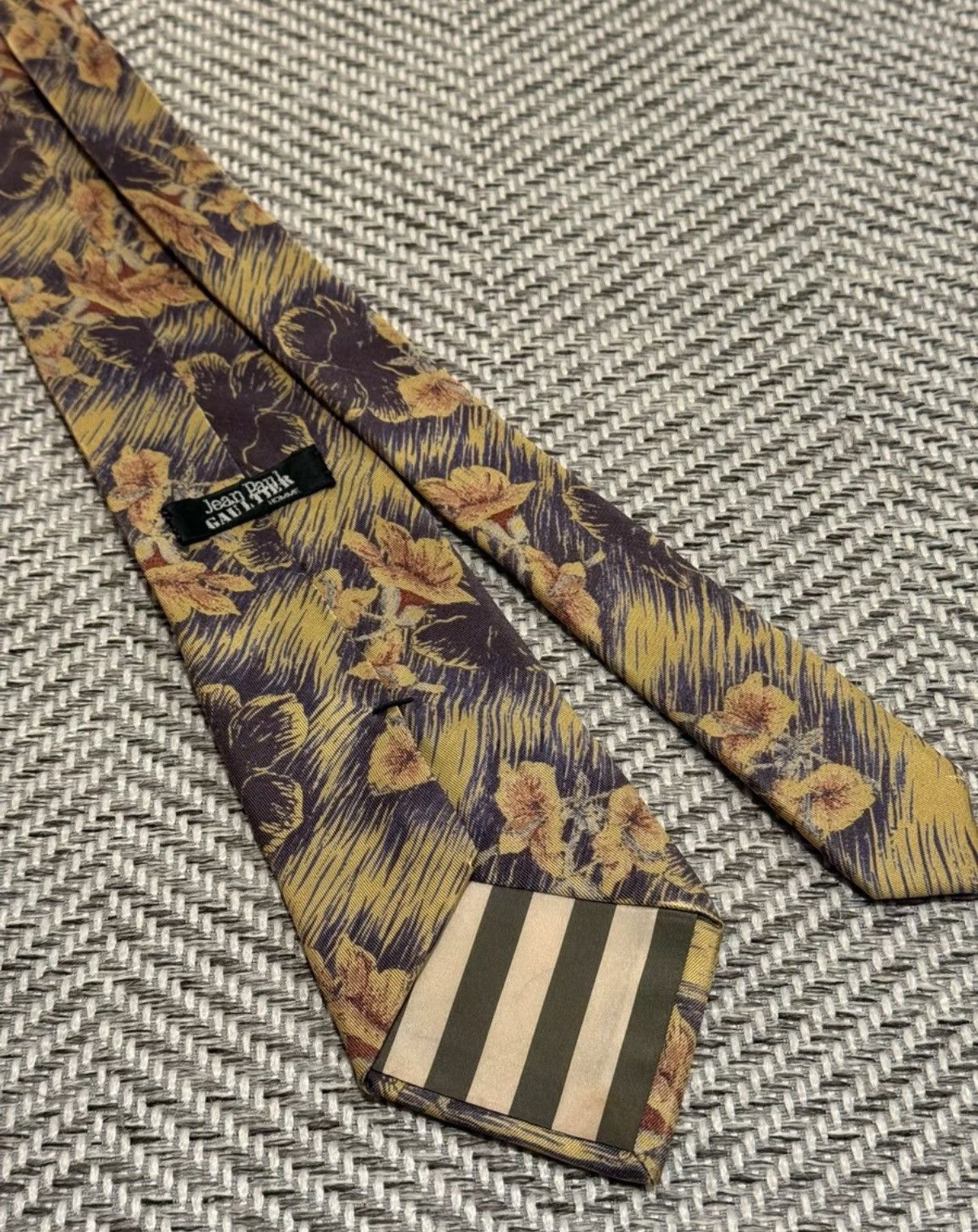 Jean Paul Gaultier Jean Paul Gaultier Hand-Painted Style Floral Print Tie K24 Size ONE SIZE - 4 Thumbnail