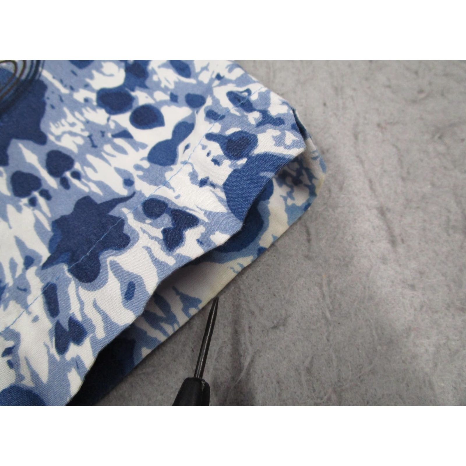 Guess VINTAGE GUESS Island Soul Shirt Mens M Blue Hawaiian Graphic Print 90s Cotton Button-Up Short Sleeve Tropical Size US M / EU 48-50 / 2 - 5 Thumbnail
