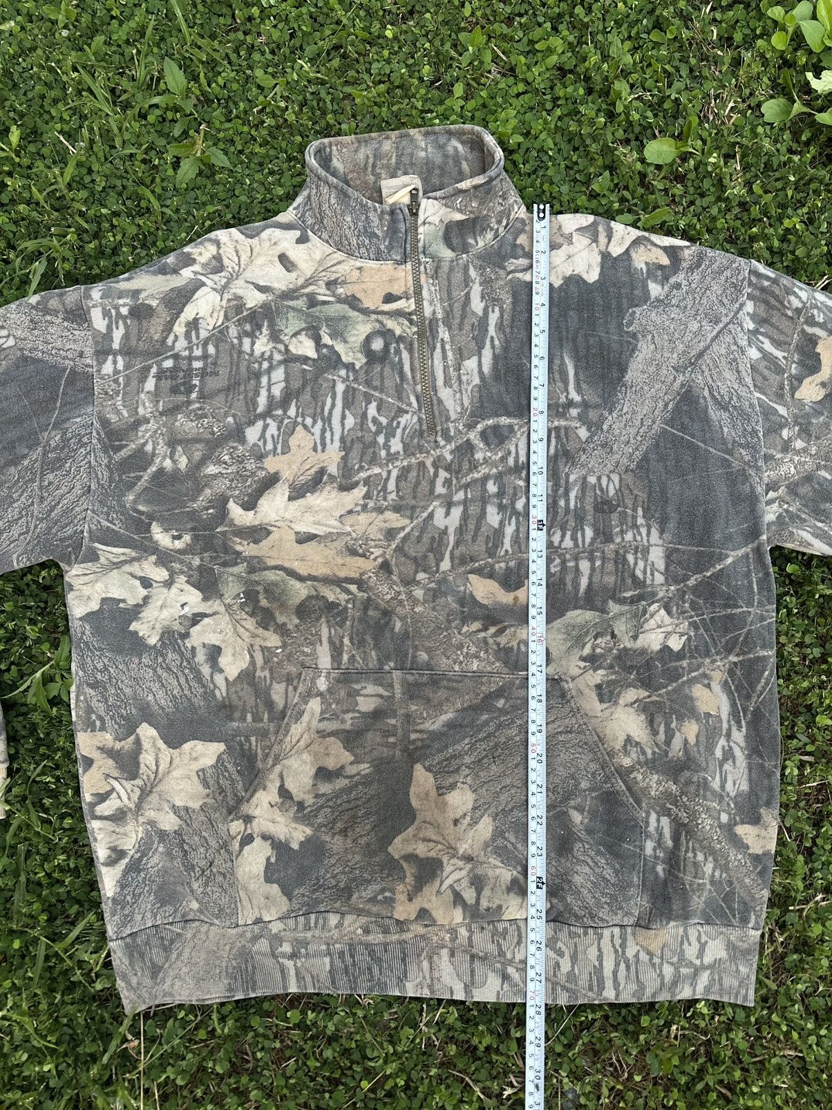 Realtree Crazy Vintage Faded Carhartt Style Realtree Camo Sweatshirt Size US XL / EU 56 / 4 - 3 Thumbnail