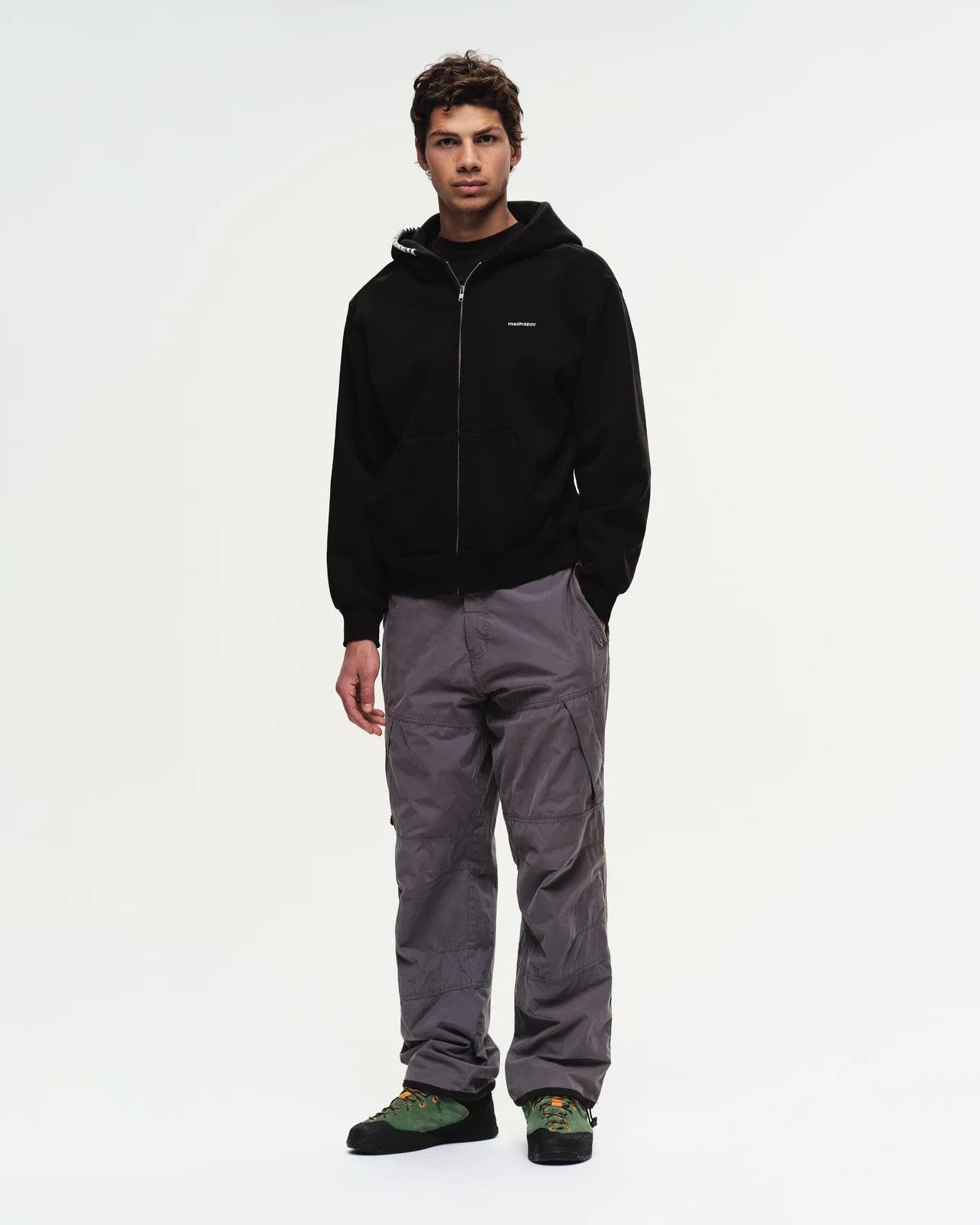 Madhappy MadHappy Black zip up hoodie size M Size US M / EU 48-50 / 2 - 3 Thumbnail