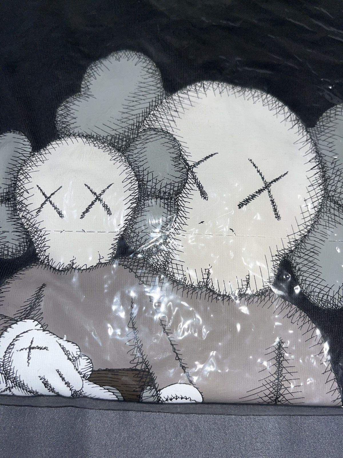 Kaws × Uniqlo Kaws x Uniqlo T-Shirt Size US M / EU 48-50 / 2 - 5 Thumbnail
