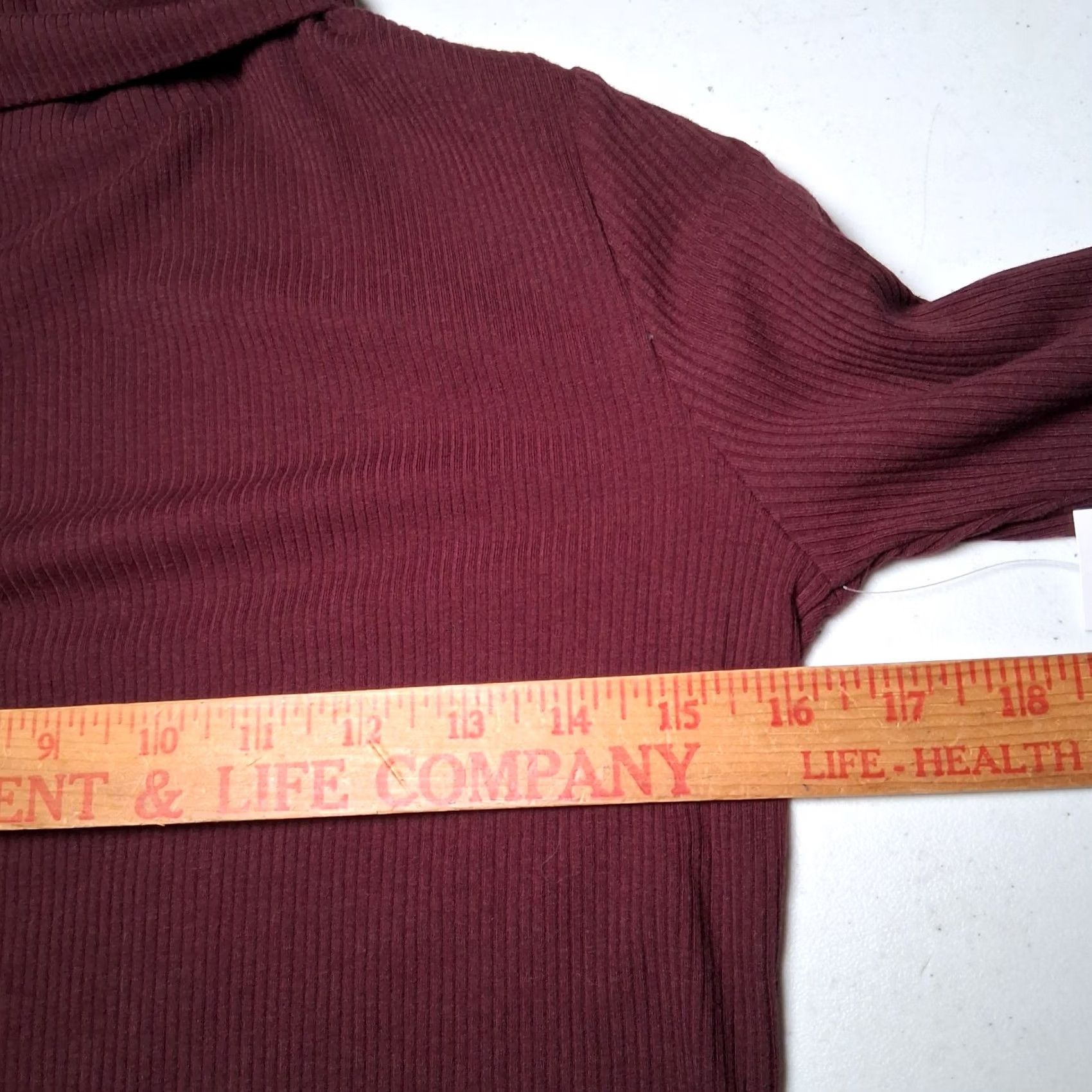 Old Navy Old Navy Turtleneck Shirt Women S Maroon Ribbed Knit NEW Size S / US 4 / IT 40 - 5 Thumbnail