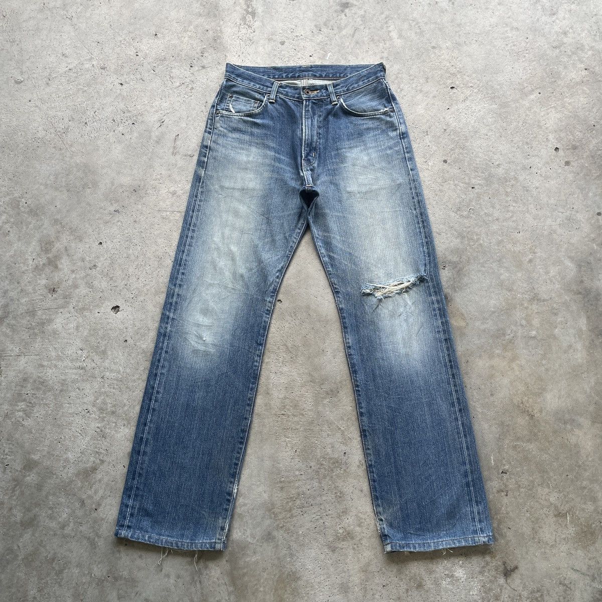 Japanese Brand Vintage Edwin 505xx Distressed Selvedge Jeans Faded Pants Size US 29 - 1 Thumbnail