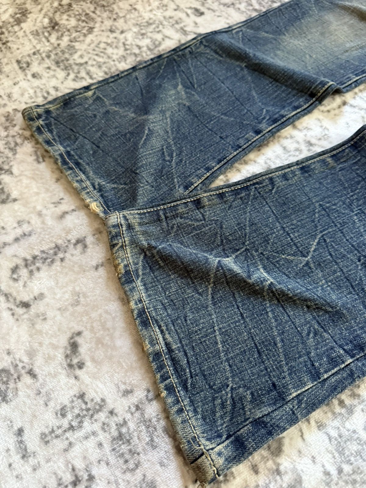 Japanese Brand R 45rpm Mud Wash Honeycomb Distressed Flared Jeans Size US 28 / EU 44 - 7 Thumbnail