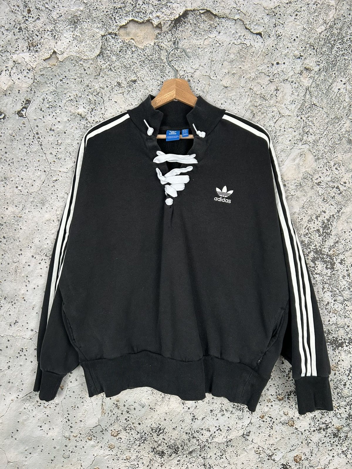 Adidas Adidas Sweatshirt Streetwear Boxy Fit Baggy Rap Skate Size M / US 6-8 / IT 42-44 - 1 Thumbnail