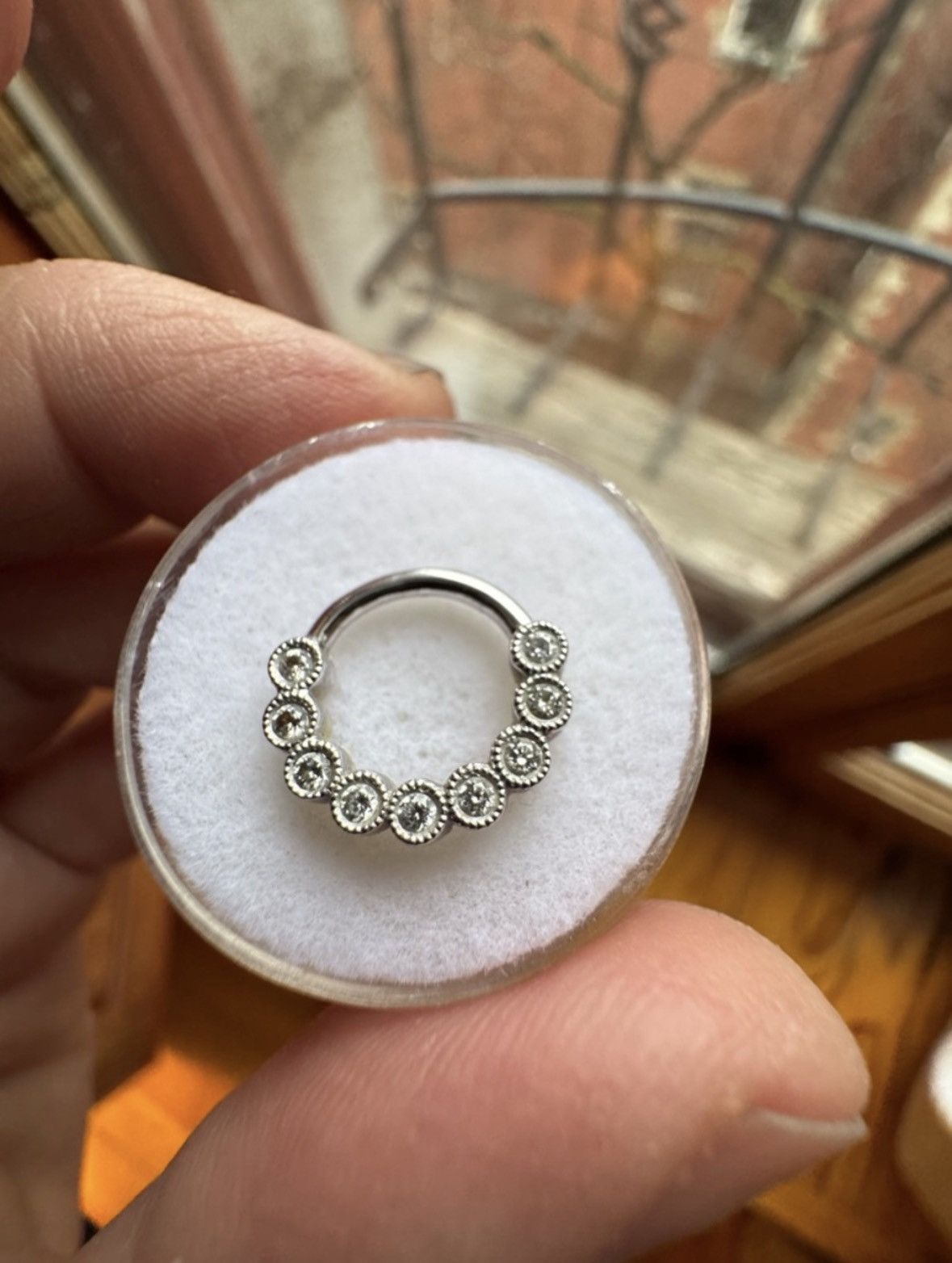 Other 18k White Gold Diamond Scalloped Horizontal Eternity Clicker Size ONE SIZE - 2 Thumbnail