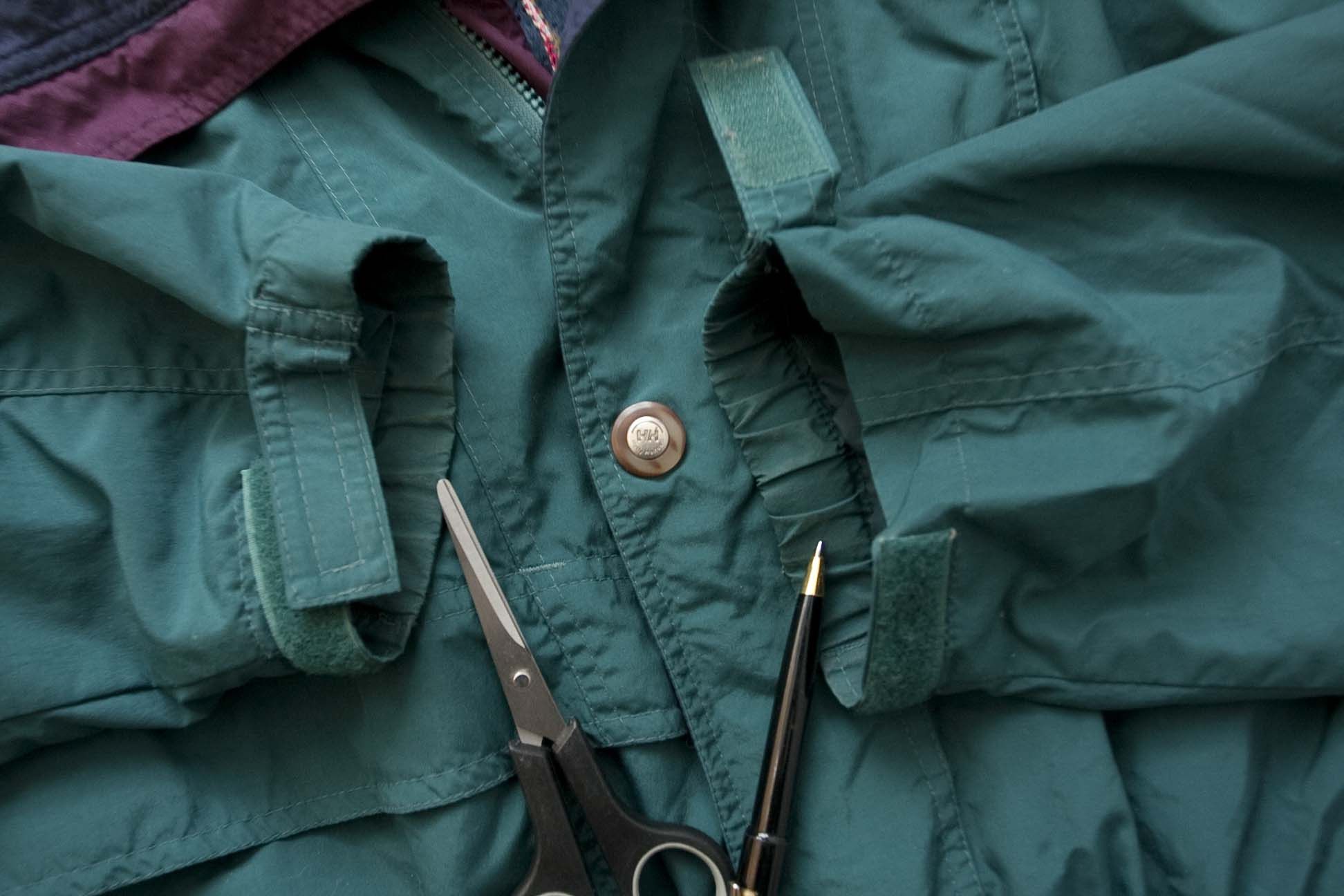 Helly Hansen × Vintage Helly Hansen Light Jacket Fjell Vintage Size M Size US M / EU 48-50 / 2 - 4 Thumbnail