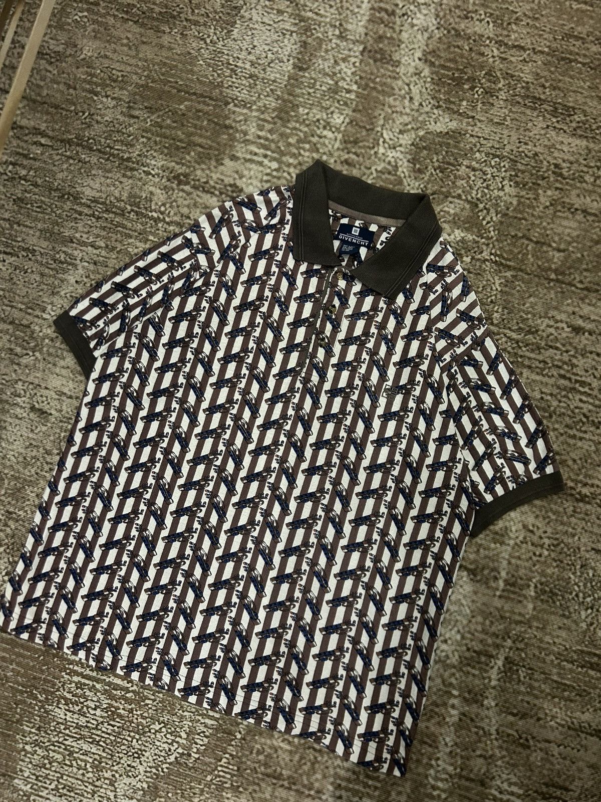 Givenchy Vintage Givenchy Activewear All-Over Golf Print Polo Shirt Size US M / EU 48-50 / 2 - 2 Thumbnail