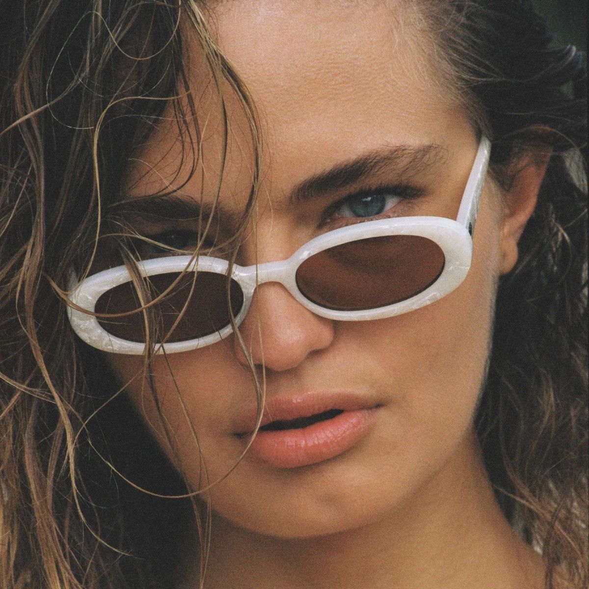 Le Specs Le Specs Outta Love White Marble Unisex Size ONE SIZE - 8 Thumbnail