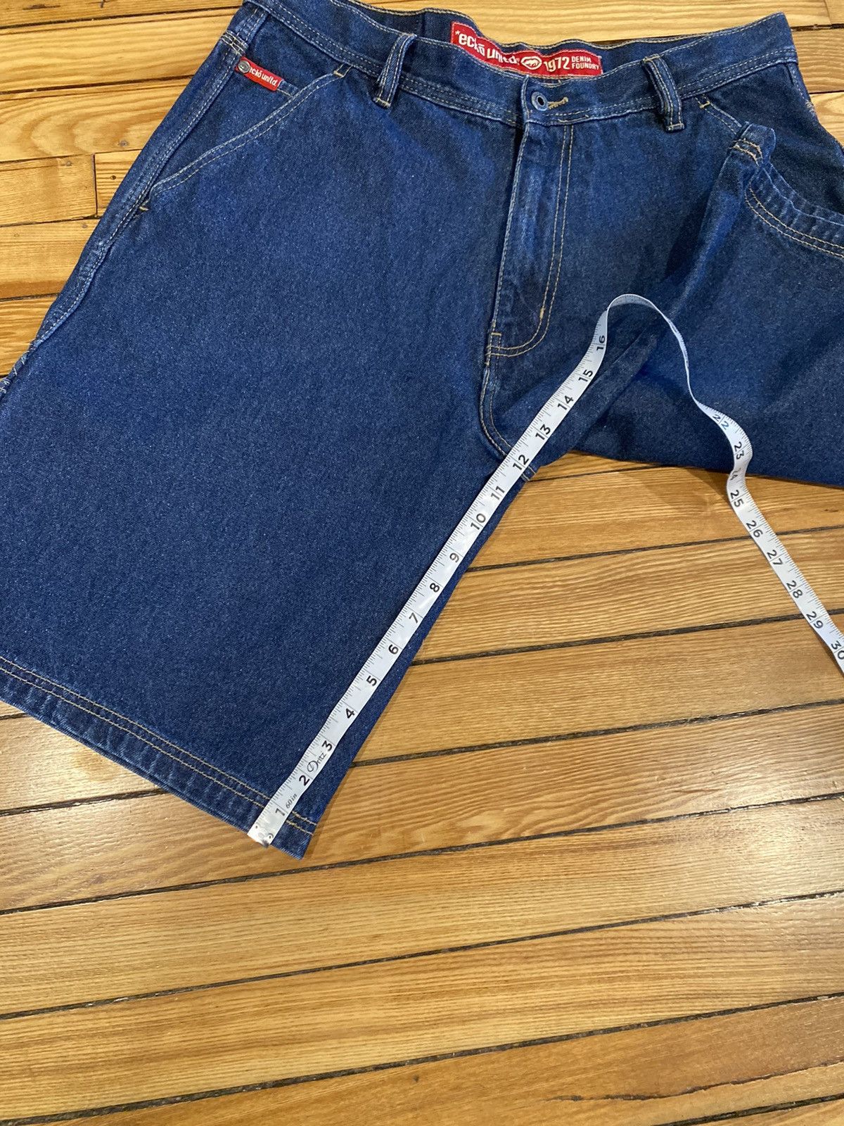 Ecko Unltd. Echo denim jean shorts jorts blue size 36 y2k vintage 1990s Size US 36 / EU 52 - 9 Thumbnail
