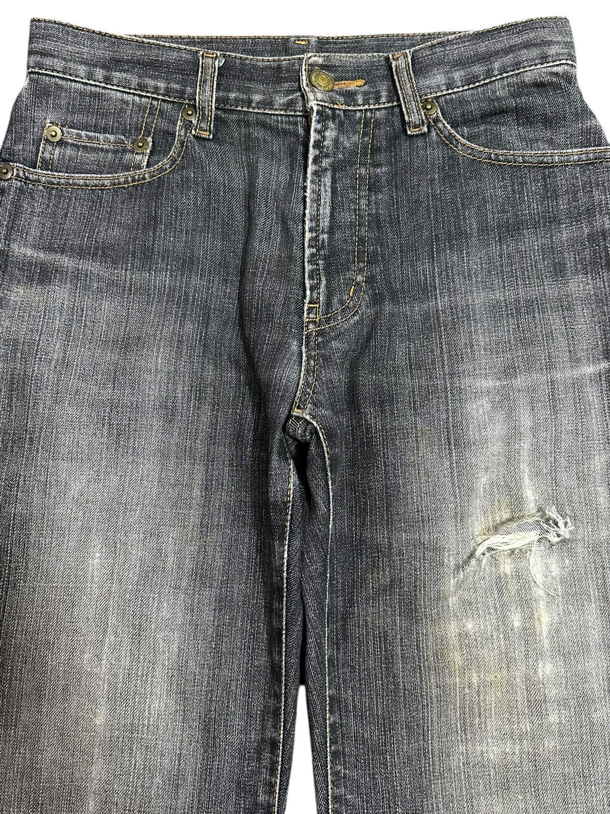 Uniqlo Vintage Japanese Uniqlo Faded Wash Distress Bootcut Jeans Size 27" / US 4 / IT 40 - 3 Thumbnail