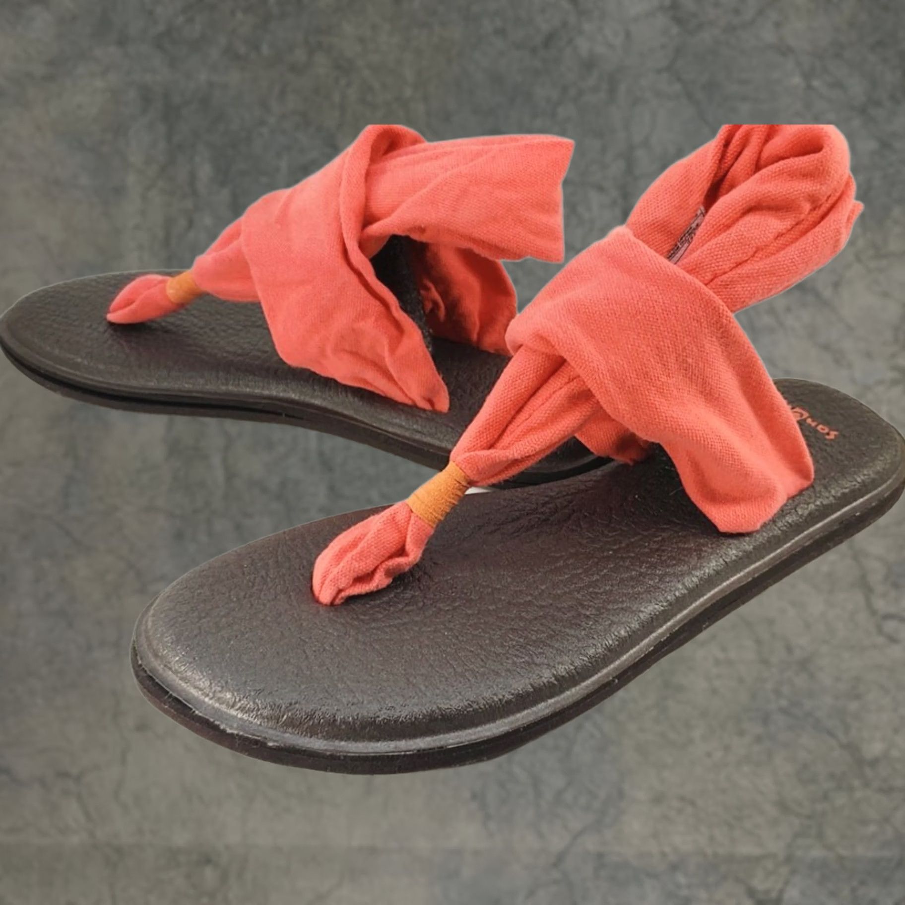 Sanuk Sanuk Yoga Sling 2 Sandals Womens Size 7 Coral Color Slip-On M Sandals Size US 7 / IT 37 - 1 Thumbnail