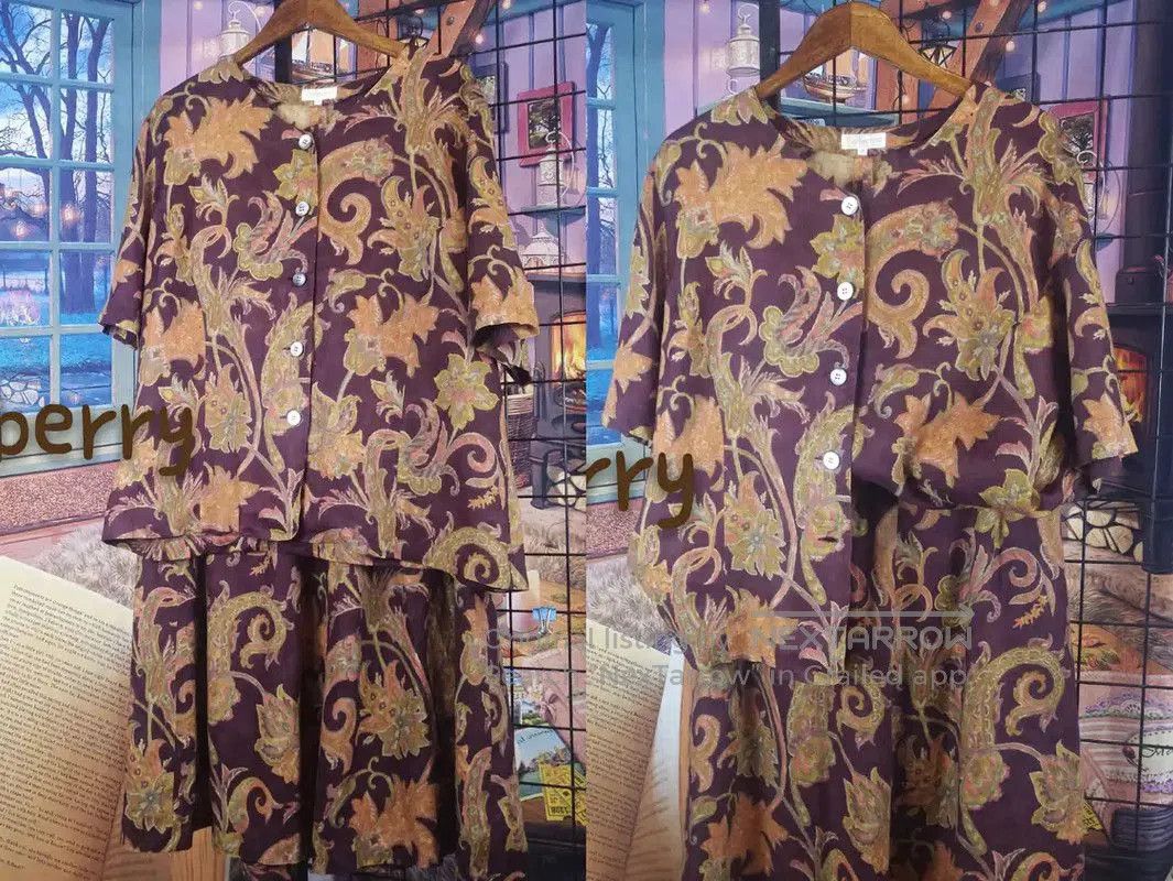 Burberry Burberry Summer Purple Floral Print Top. Size L / US 10 / IT 46 - 1 Thumbnail