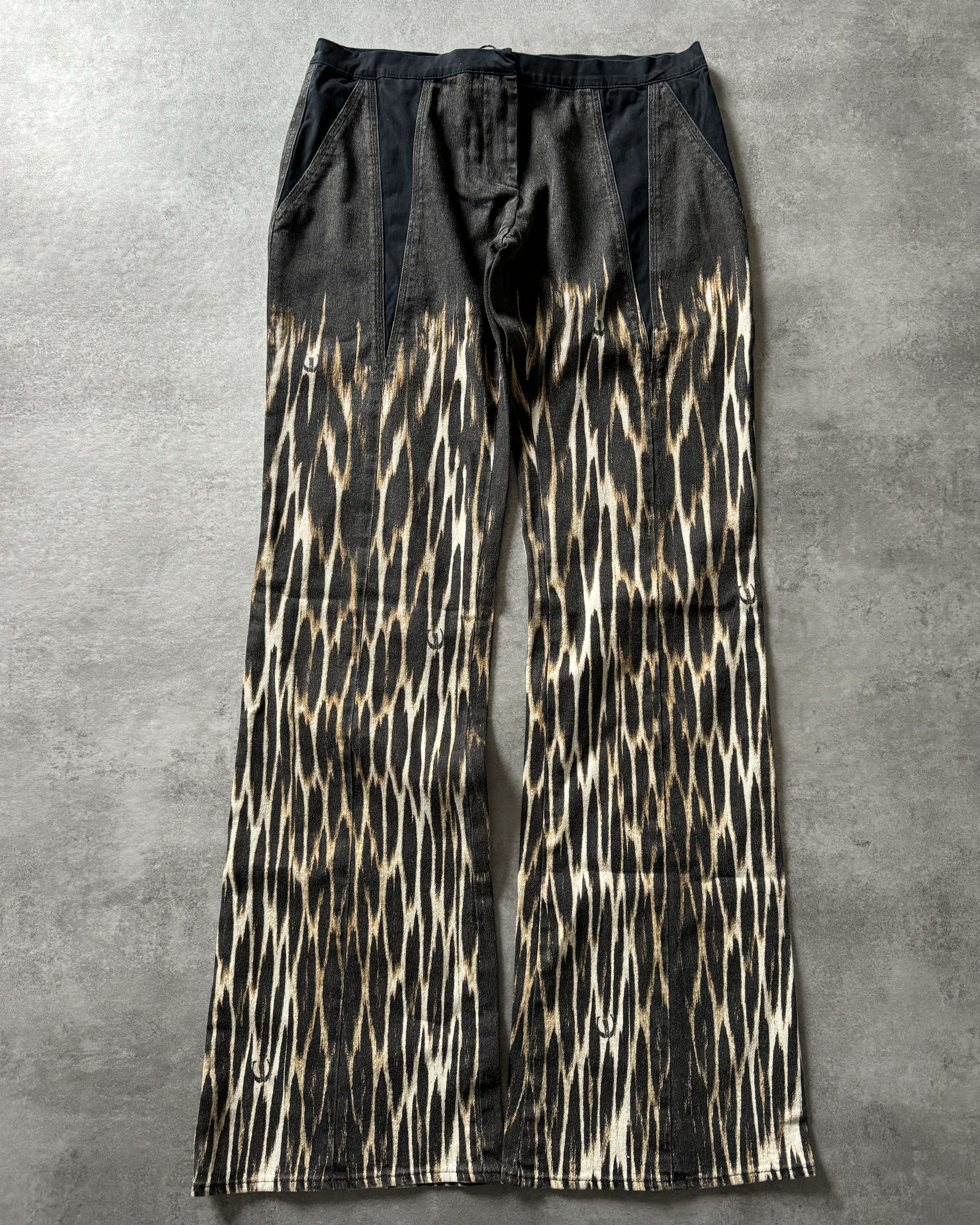 image of Archival Clothing x Just Cavalli Aw2004 Cavalli Relaxed Fire Magma Grey Pants in Black (Size 32)