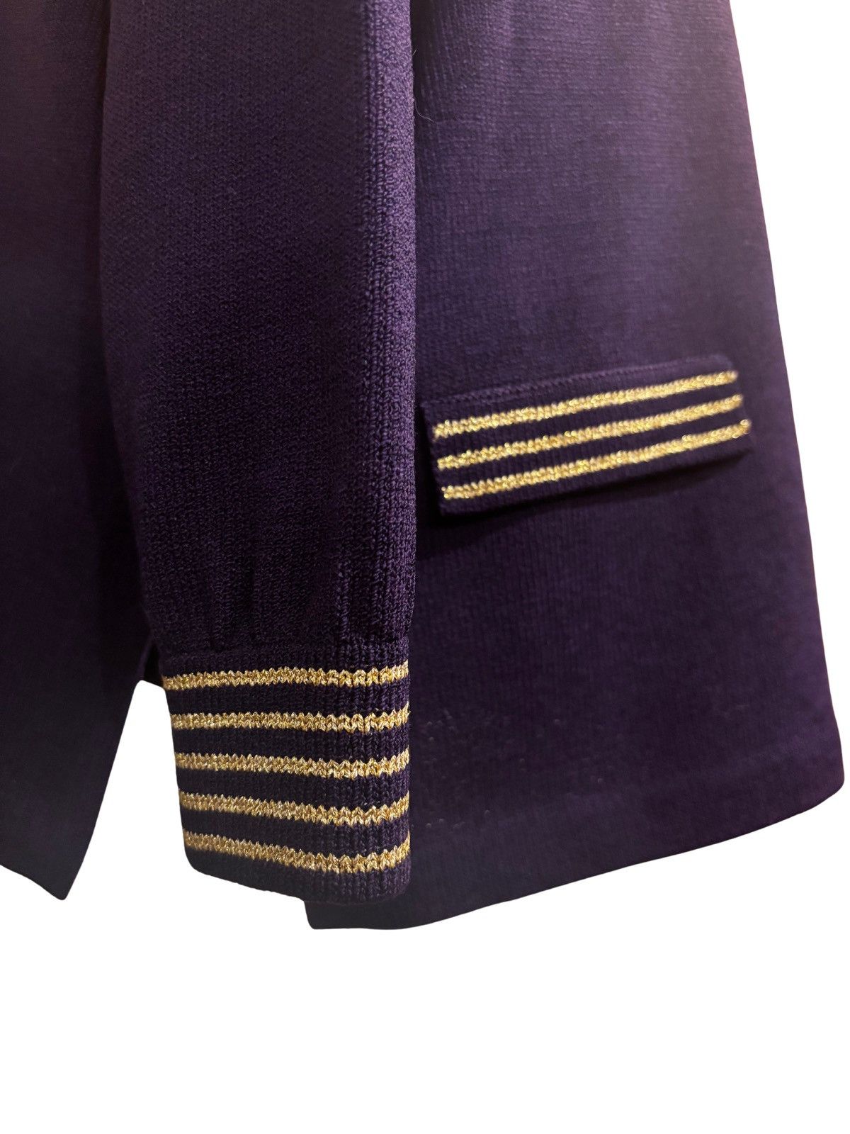 Other Women’s beautiful purple & gold trim knit Jacket.wj8020 Size L / US 10 / IT 46 - 8 Thumbnail