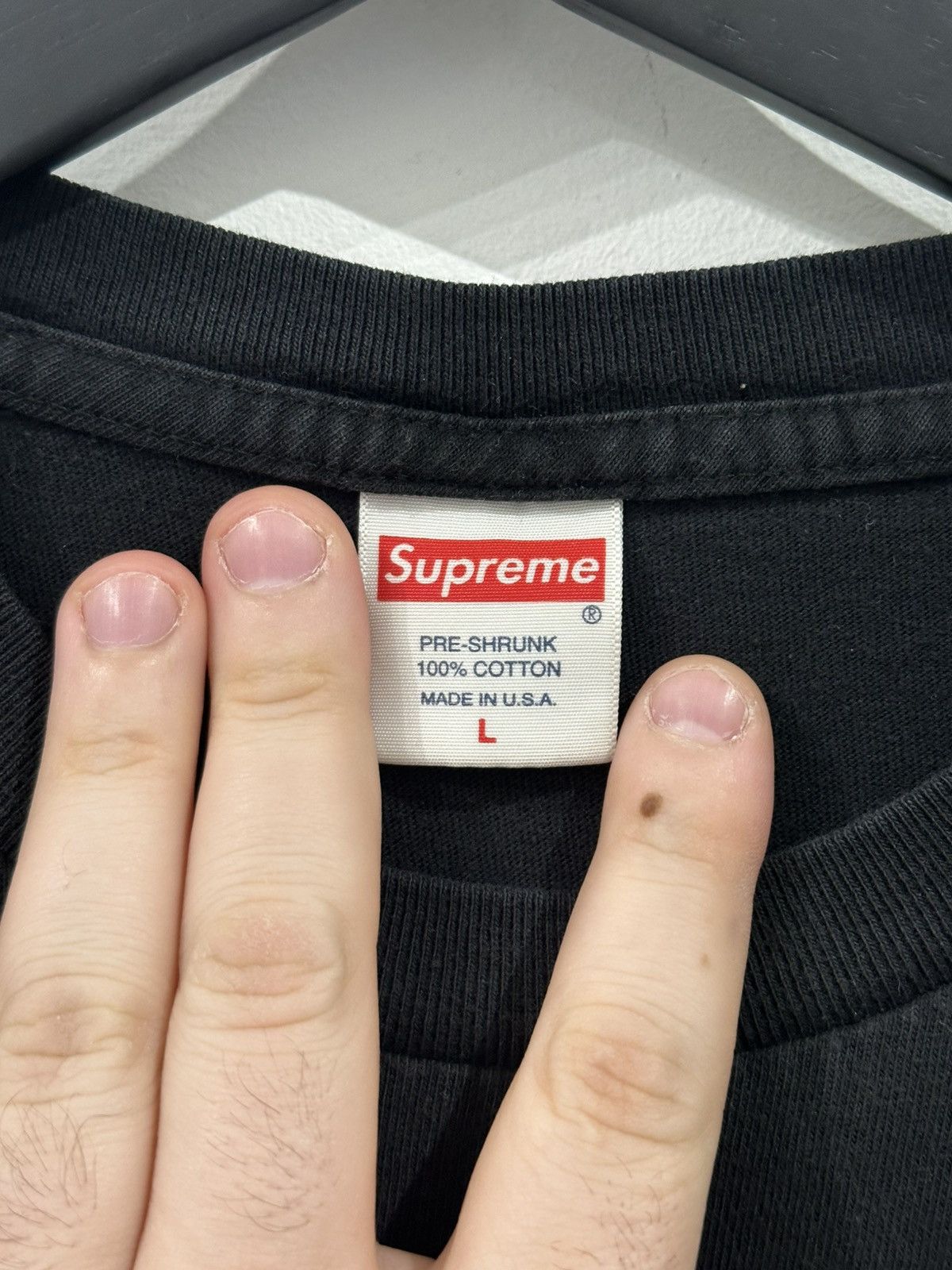 Supreme Supreme x Martin Wong “Big Heat” T-Shirt Black Size L FW19 Size US L / EU 52-54 / 3 - 2 Thumbnail