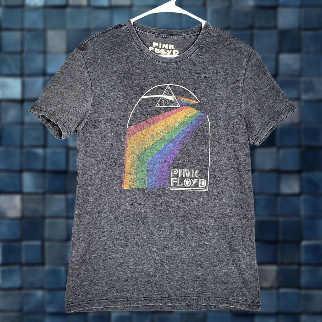 Lucky Brand Lucky Brand Gray Tee Short Sleeve Cotton Polyester Crew Neck Size S Mens Window Pink Floyd Logo Casual Short Sleeve Shirt Size US 29 - 1 Thumbnail