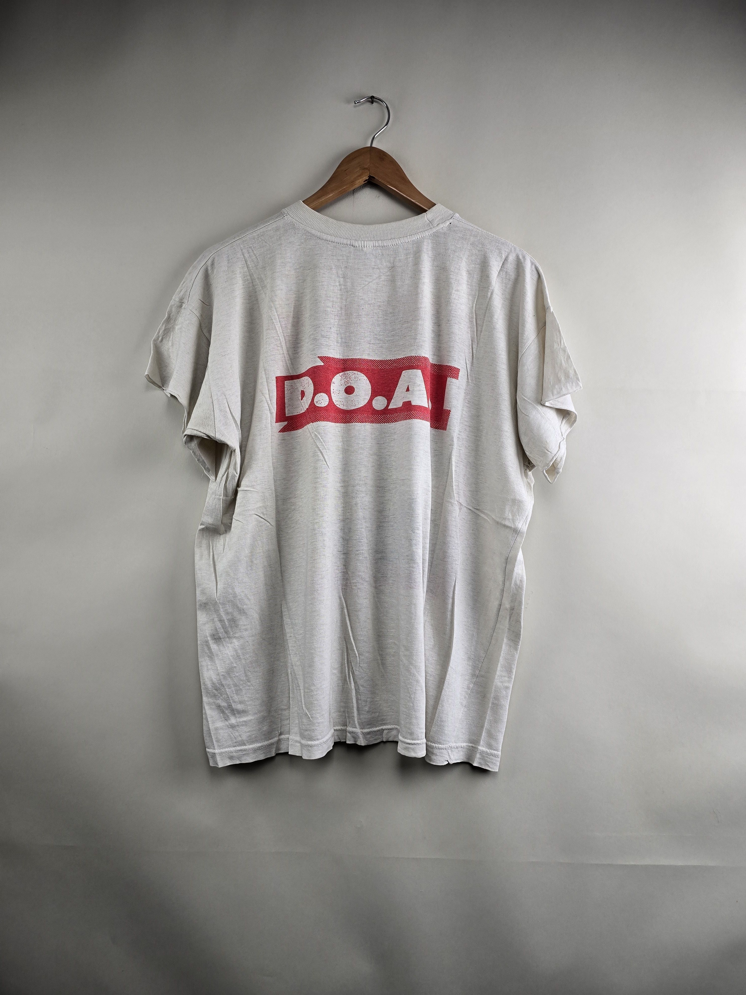 Band Tees × Vintage 90s D.O.A. Greatest Shits Punk T shirt Vintage XL 23.5" 27" Size US XL / EU 56 / 4 - 6 Thumbnail
