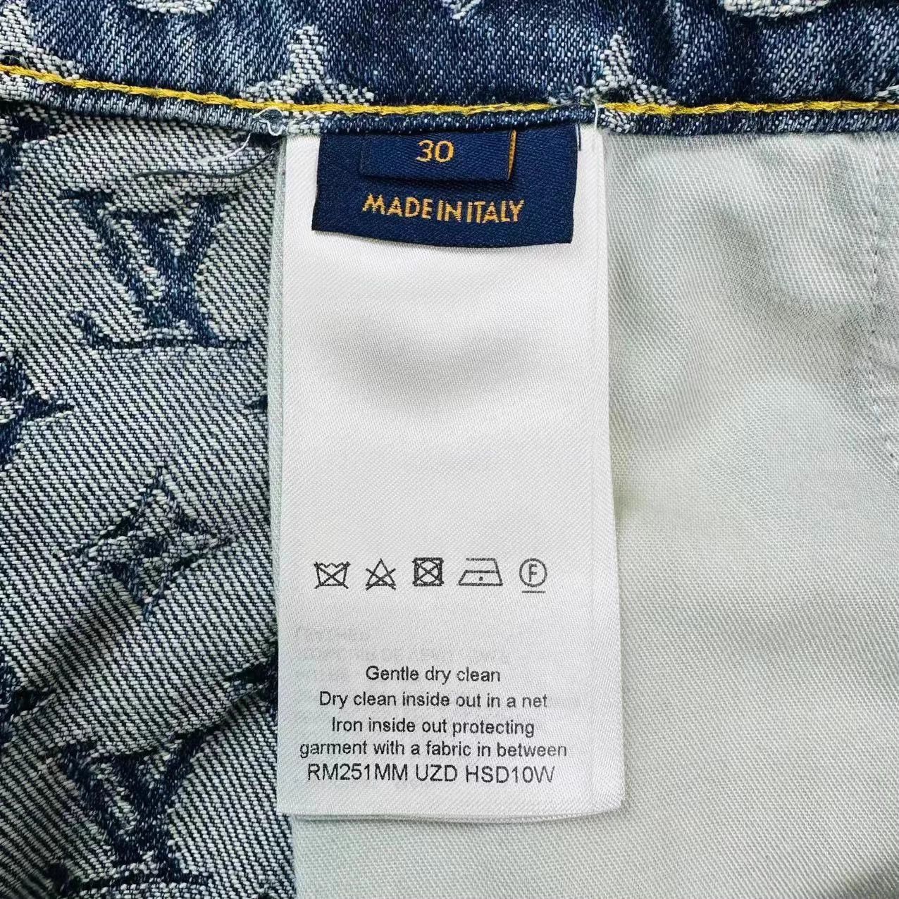 Louis Vuitton LV Monogram Allover Patchwork Leather Jeans W30 Size 30" / US 8 / IT 44 - 4 Thumbnail