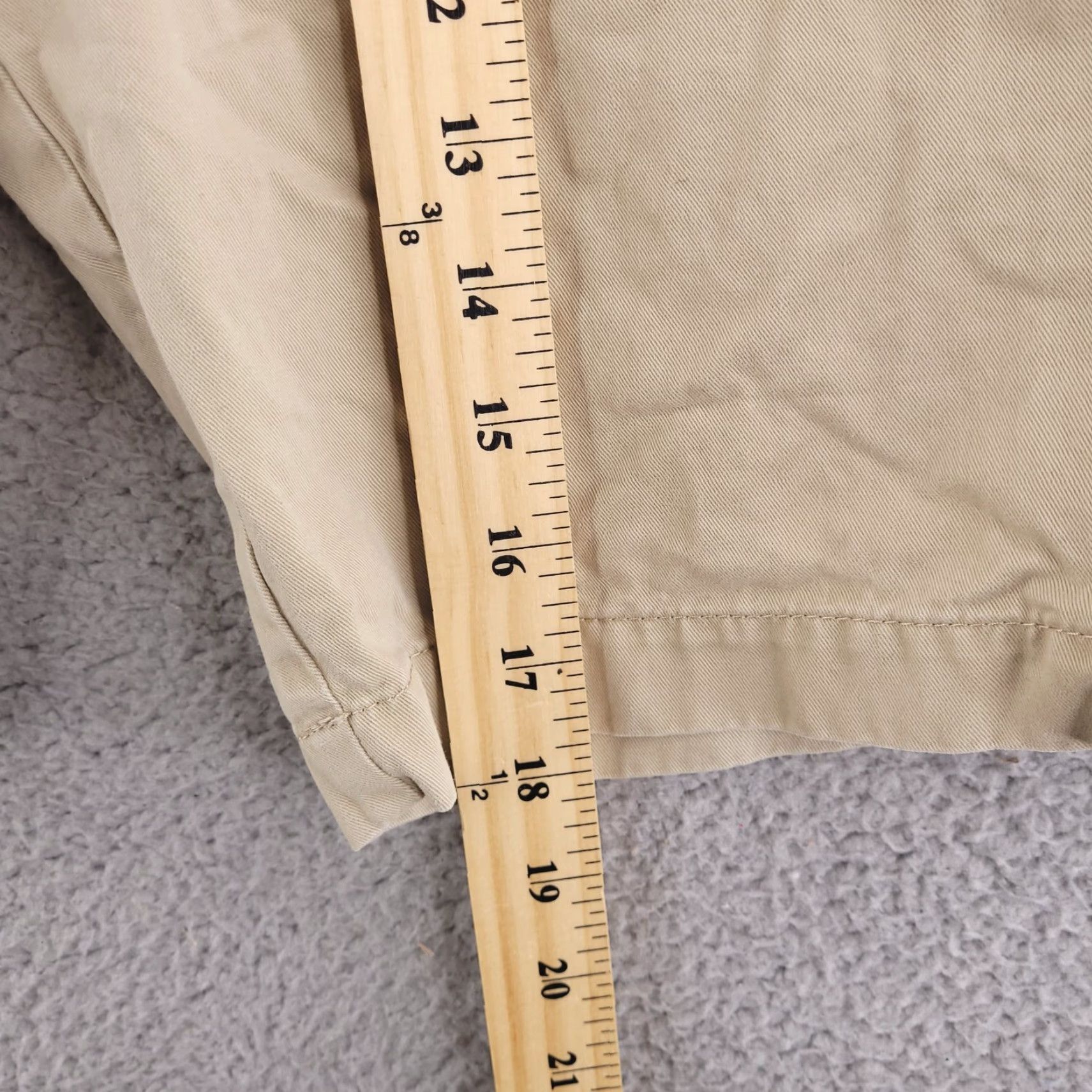 Banana Republic Banana Republic Shorts Mens 29 Chino Beige Tan Flat Front 9" Inseam Casual Cotton Solid Modern 9" Inseam Mens Size US 29 - 7 Thumbnail