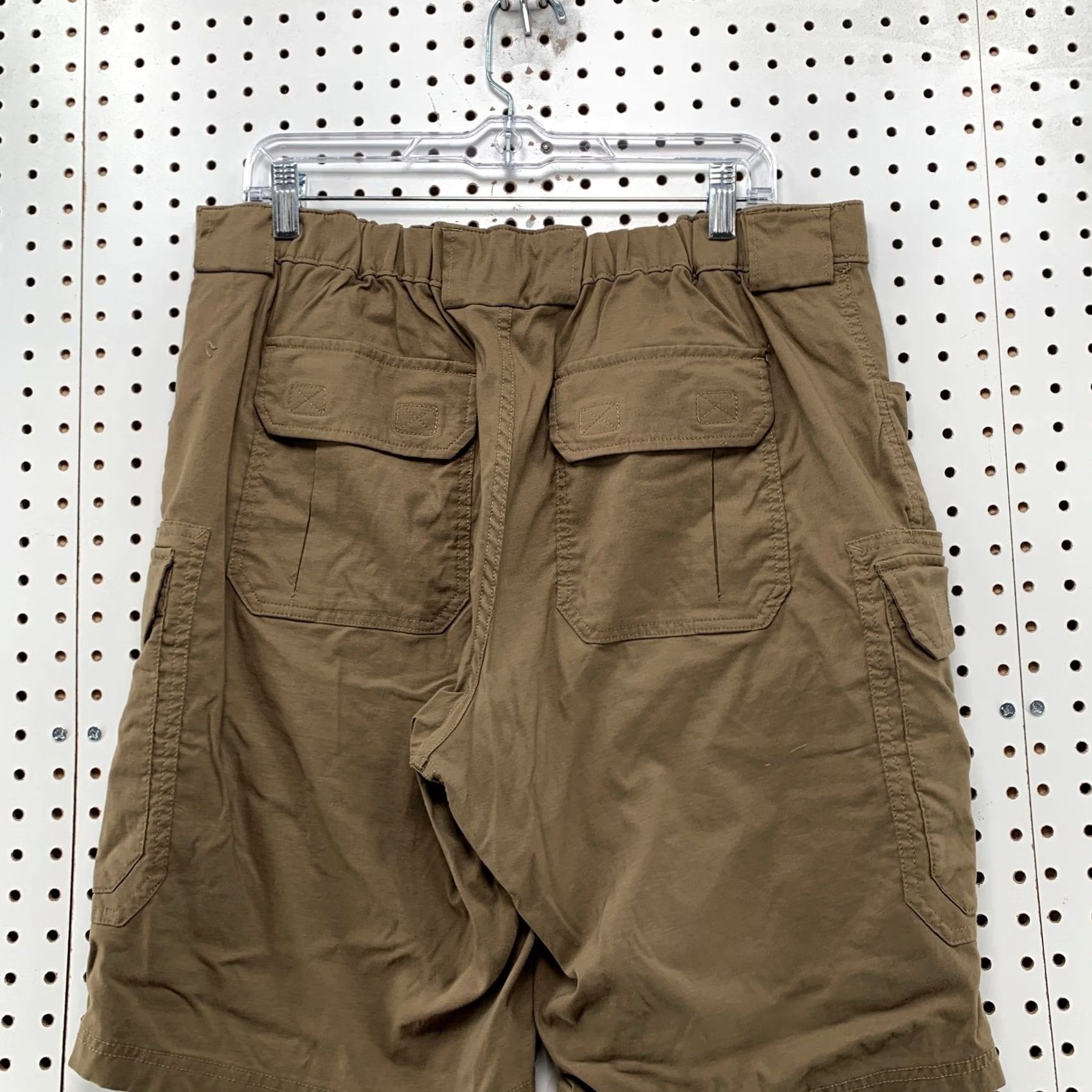 Duluth Trading Company Duluth Trading Dry on the Fly Cargo Shorts Men Large Brown Khaki Nylon Stretch Size US 35 - 6 Thumbnail